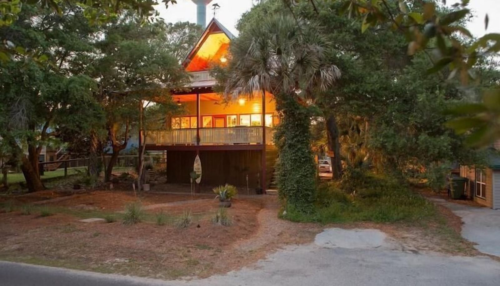 Info - The Wave House 4 Bedroom Holiday Home By My Ocean Rentals