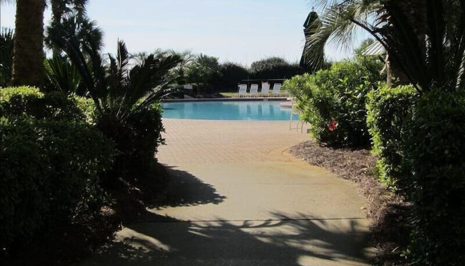 Piscina - Crescent Condominiums 3 Bedroom Apartment by BnD