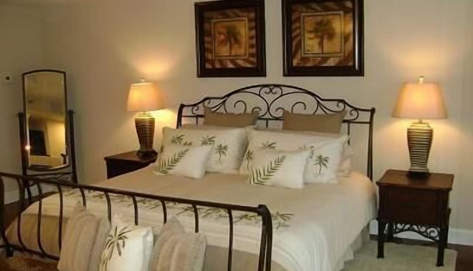 Apartment - Towers 9106 4 Bedroom Condo by Your Lake vacation