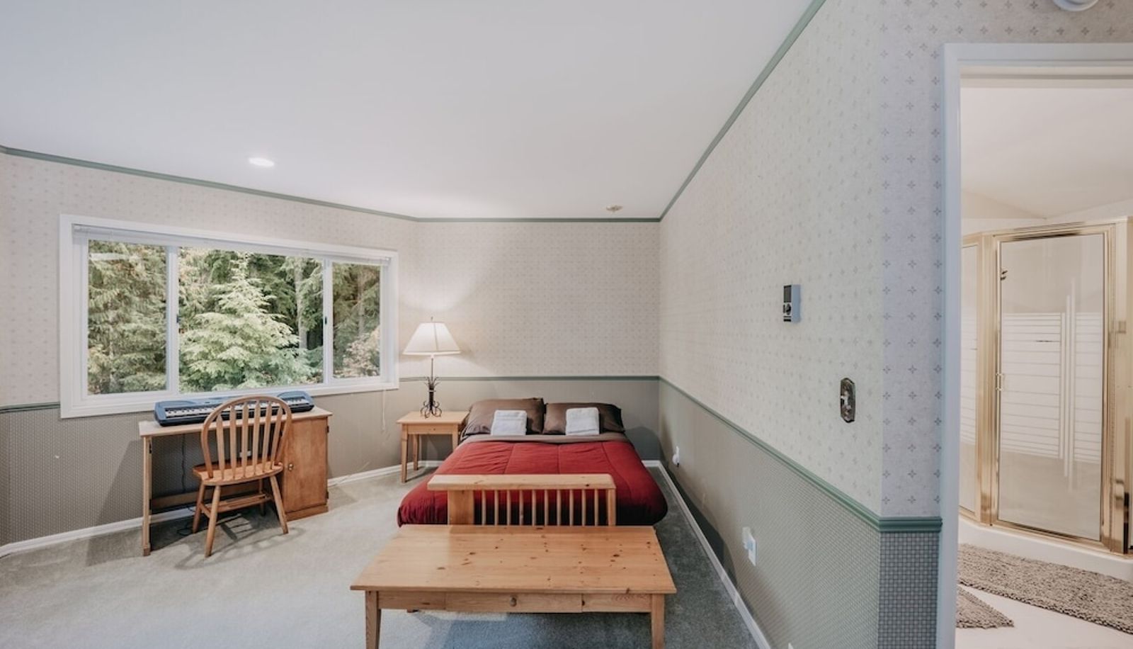 Standard room - 13sl - Hot Tub - Pets Ok - Wifi - Sleeps 8 2 Bedroom Home by RedAwning