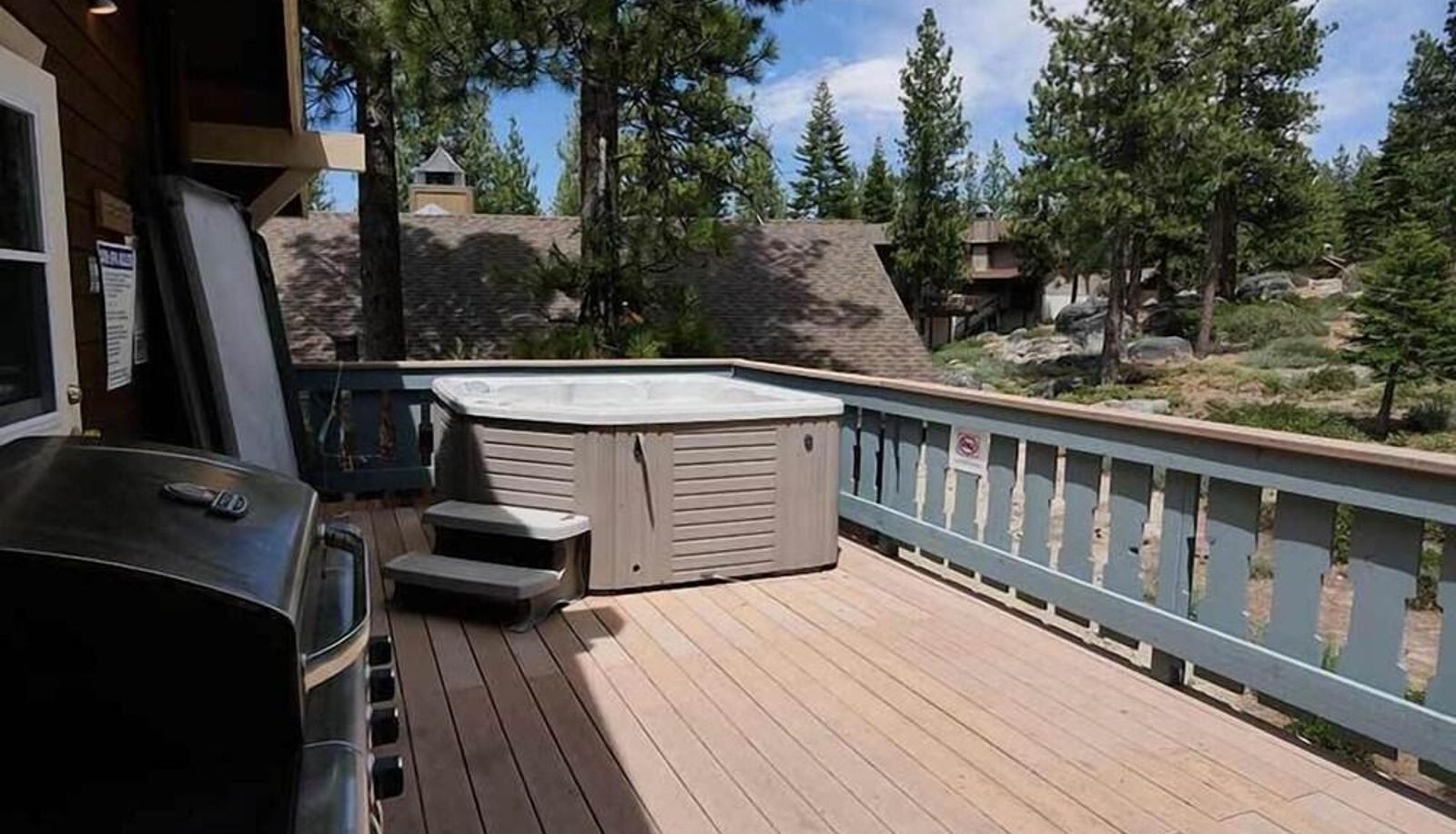 Whirlpool - 1233 Timber Lane 2 Bedroom Home