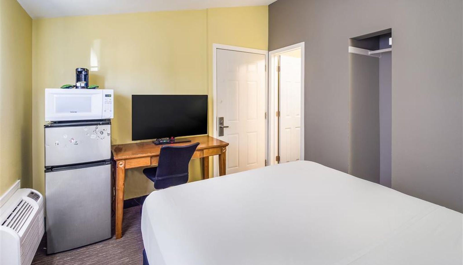 Zimmer - Rodeway Inn Casper