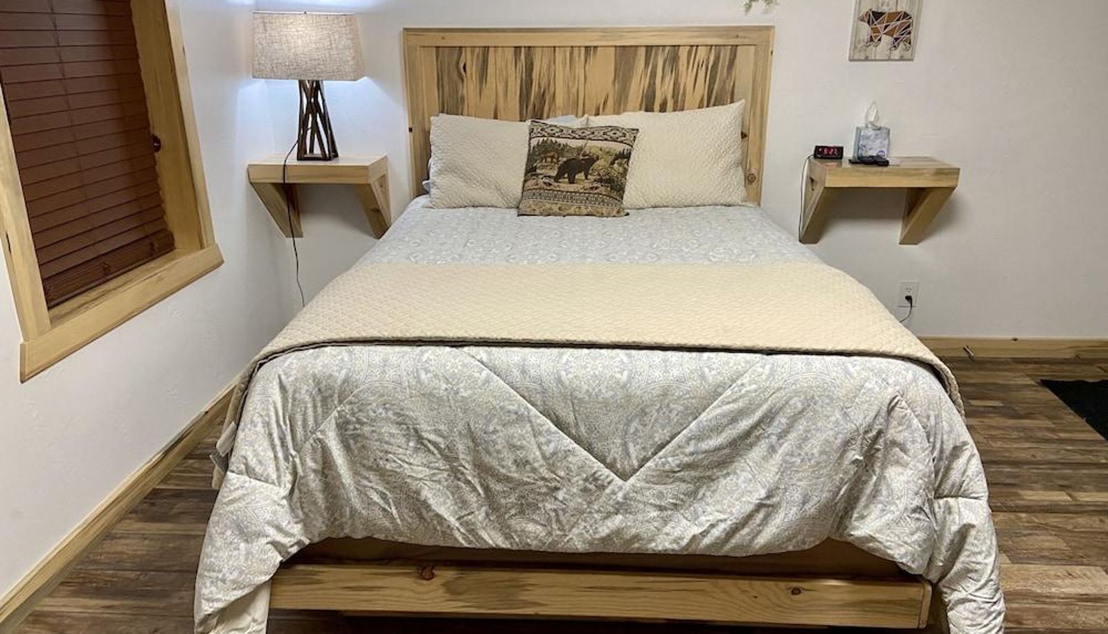 Apartment - Cascade Lake Inn