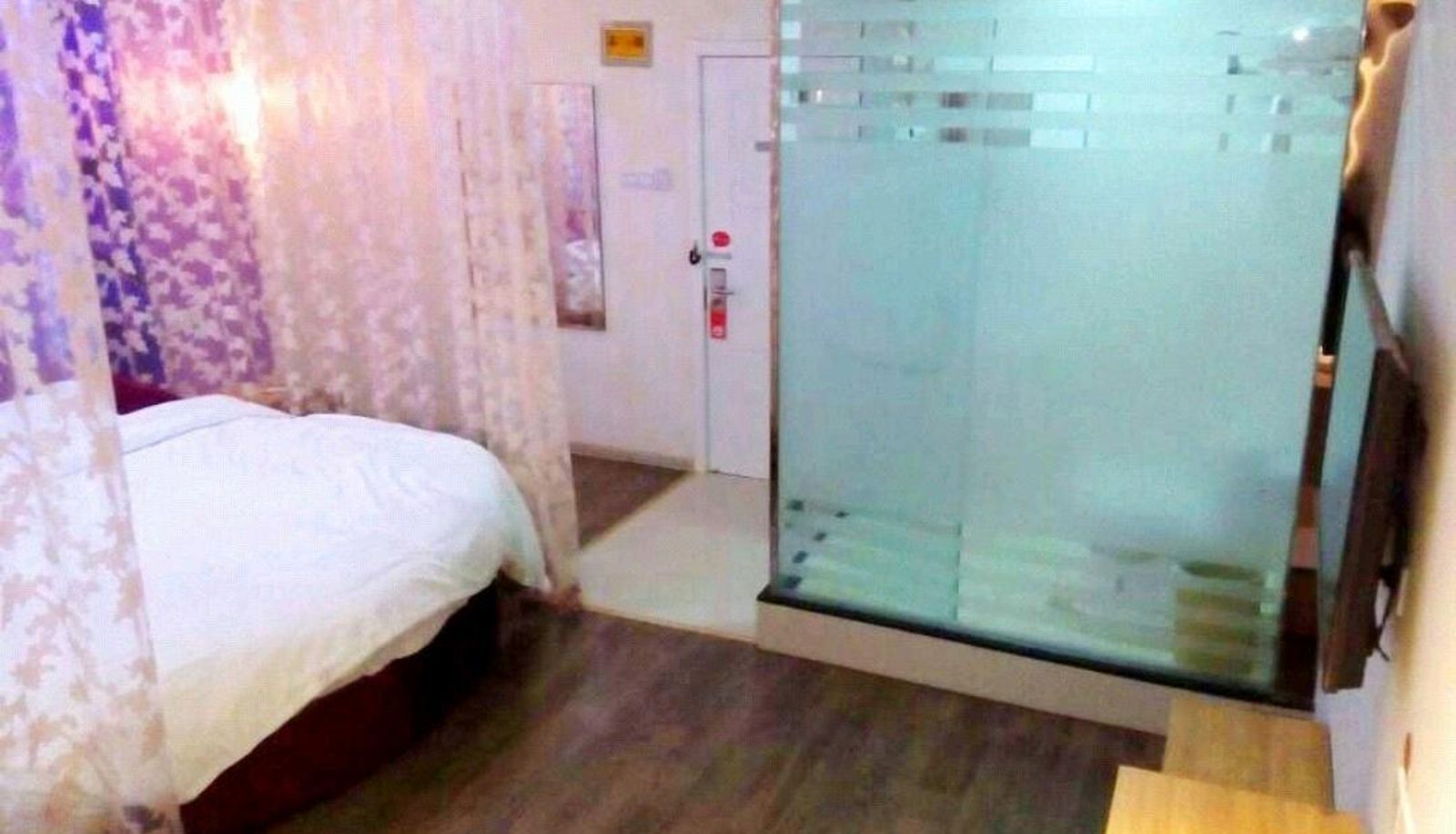 Camera - Shangkeyou Hotel (Municipal Square Tianwai Village Scenic Area Store) Chinese only