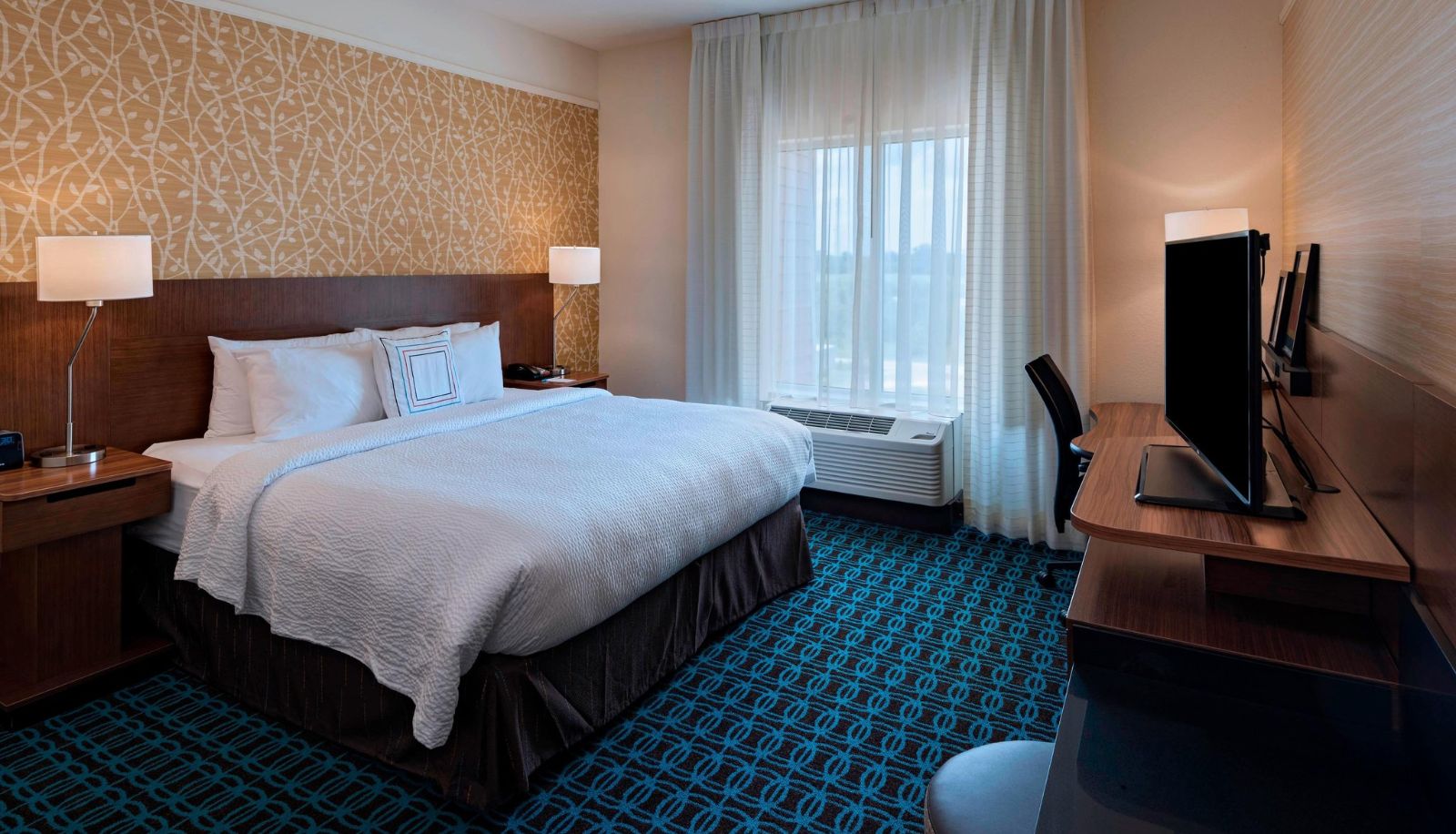 Room - Fairfield Inn and Suites by Marriott Dublin