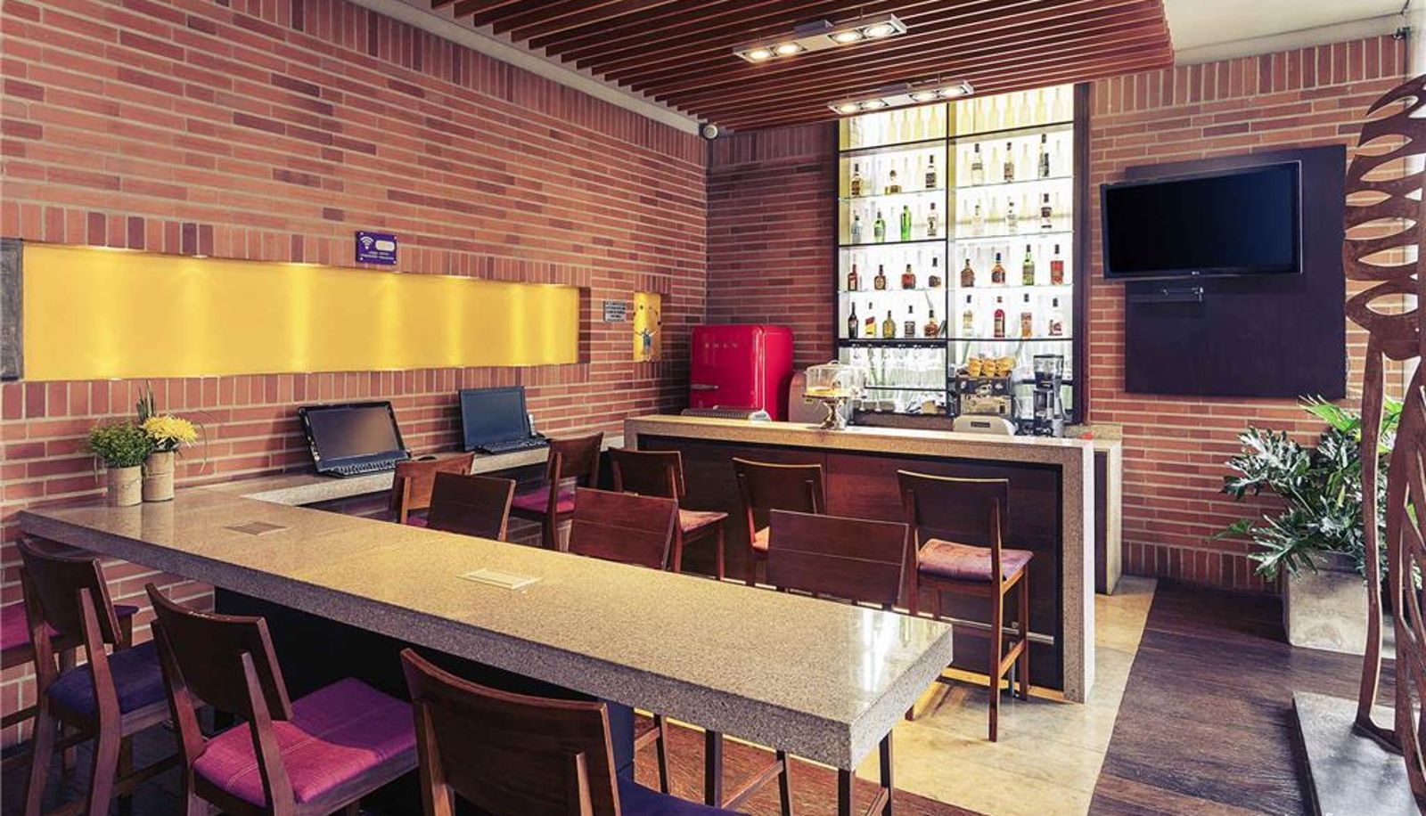 Bar - Mercure Bogota BH Zona Financiera