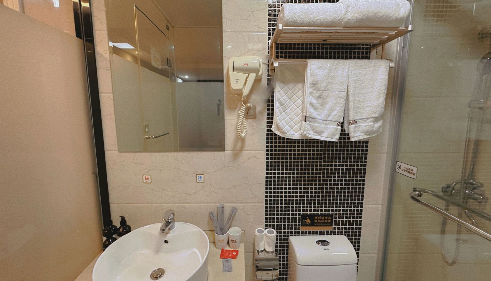 Zimmer - White Swan Chain Hotel (Taizhou Dainan Tuanjie Road Branch) Chinese only