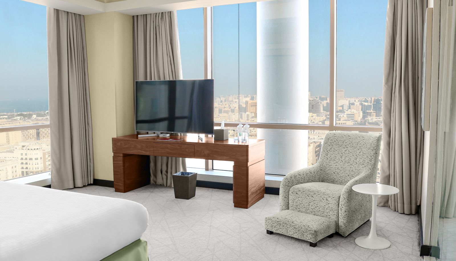 Suite - MILLENNIUM PLAZA HOTEL DOHA