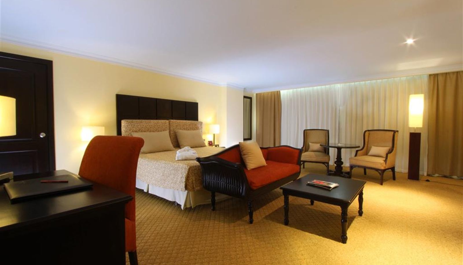 Room - Trademark By Wyndham Dominican Fiesta Hotel