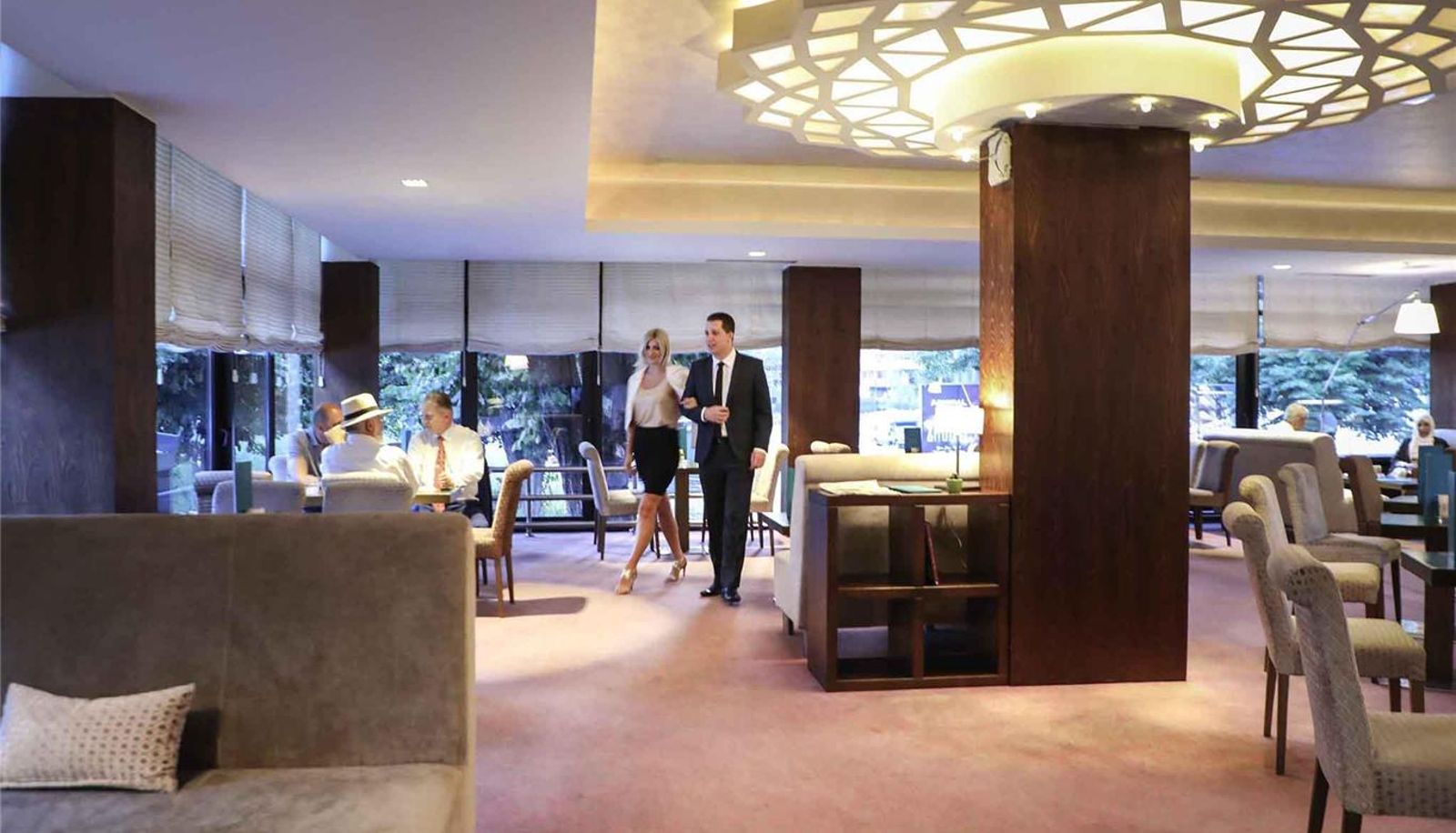 Bar - Mövenpick Hotel Sarajevo