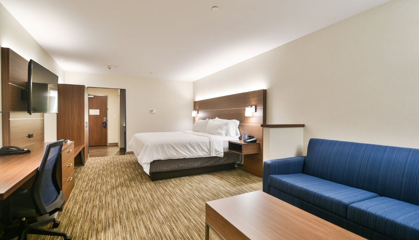 Room - Holiday Inn Express & Suites LEHI - THANKSGIVING POINT by IHG
