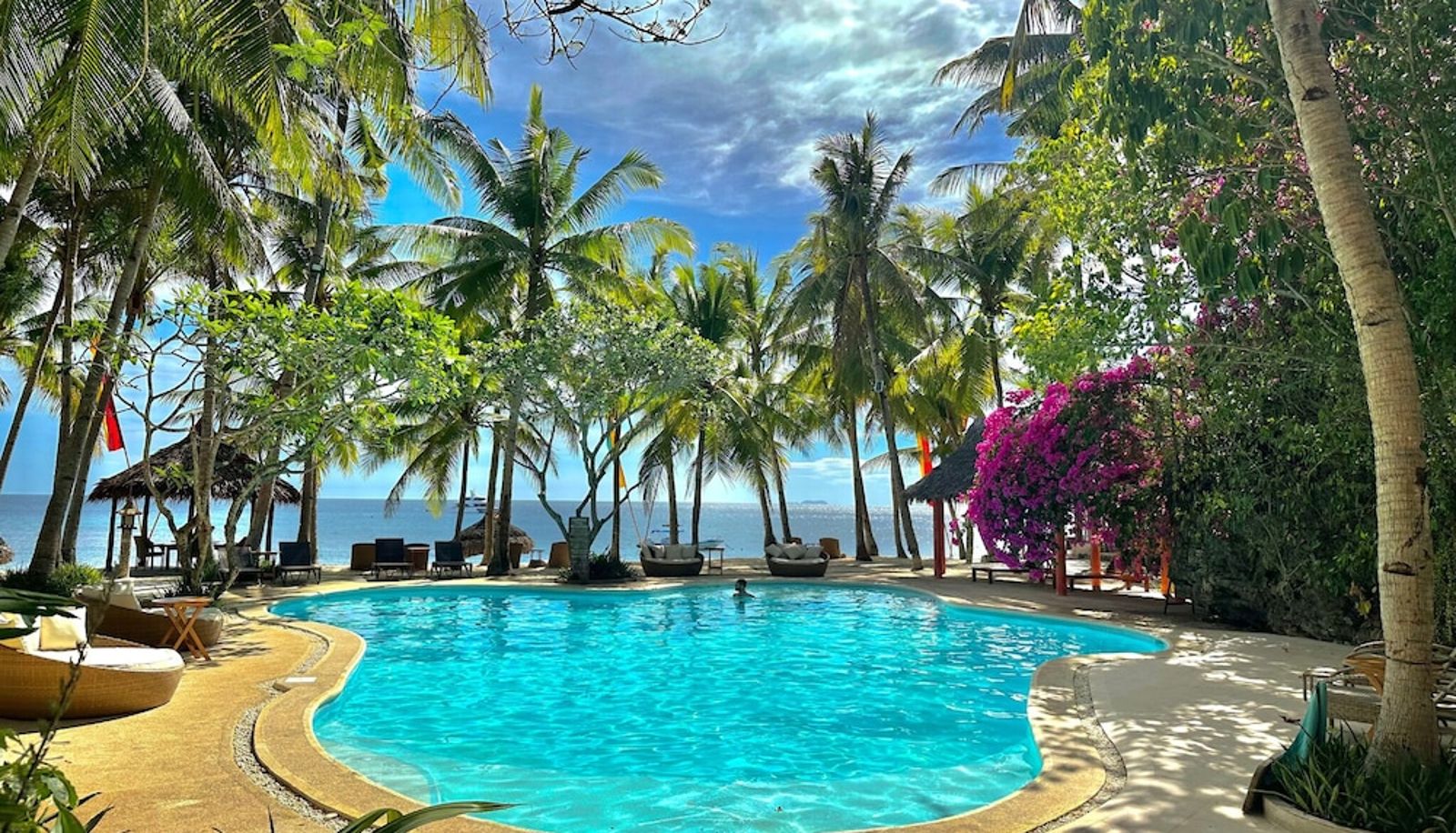Pool - Coco Grove Beach Resort