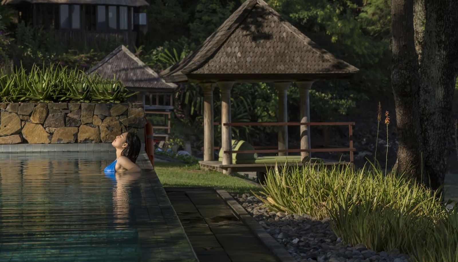Piscina - Jeeva Klui Resort