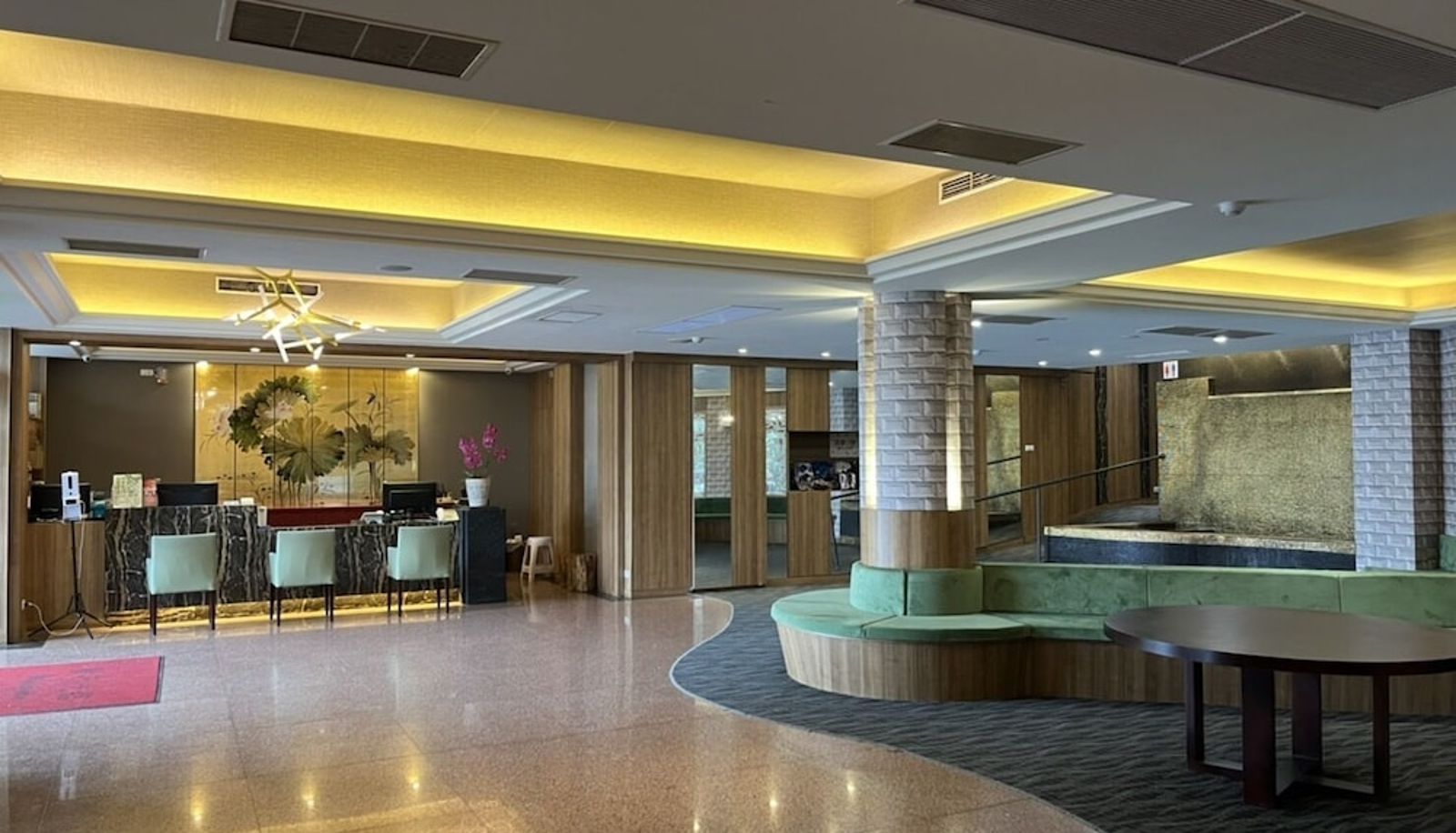 Rezeption - Taitung Bali Suites Hotel