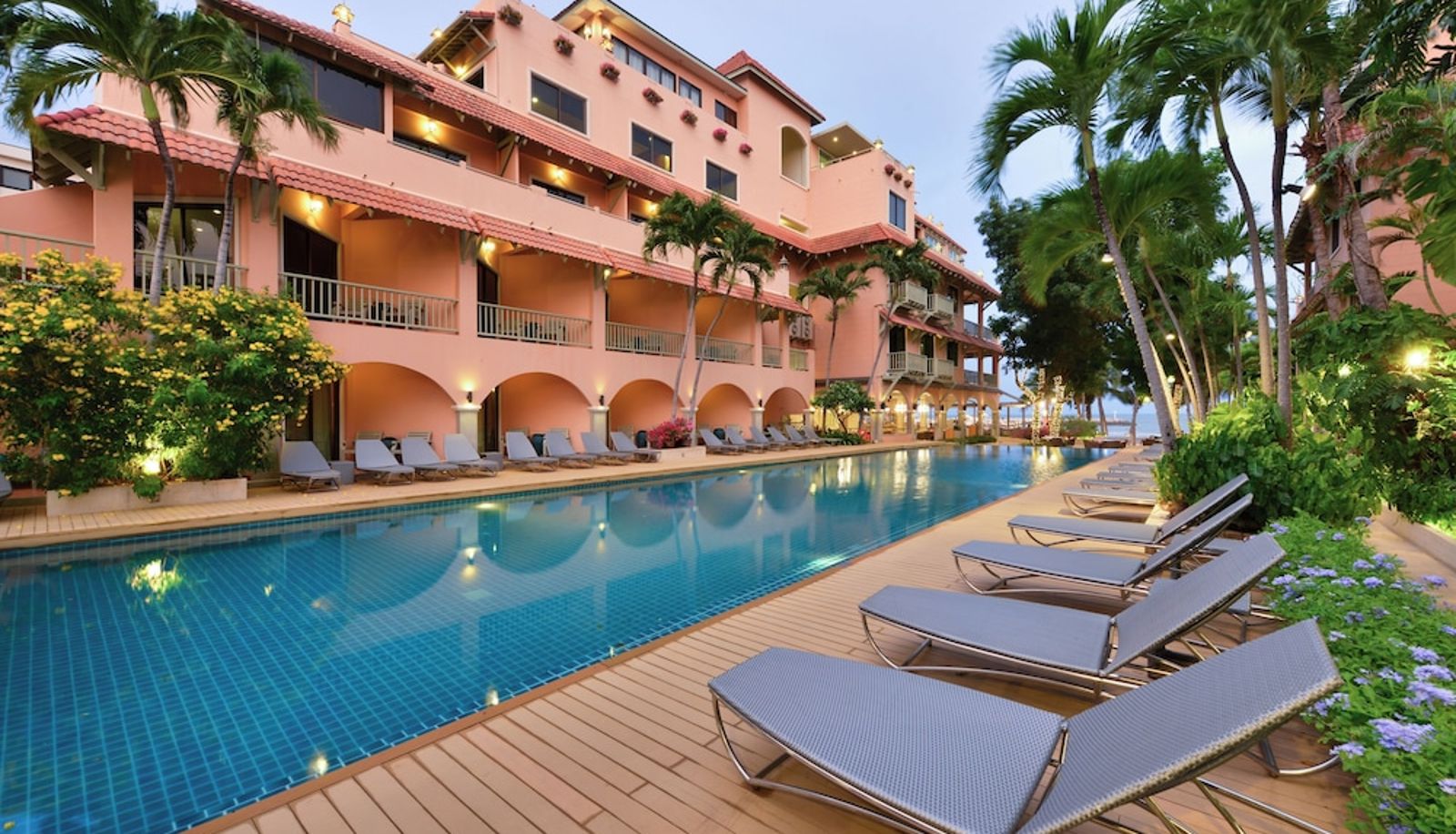 Piscina - Anantasila Beach Resort Hua Hin