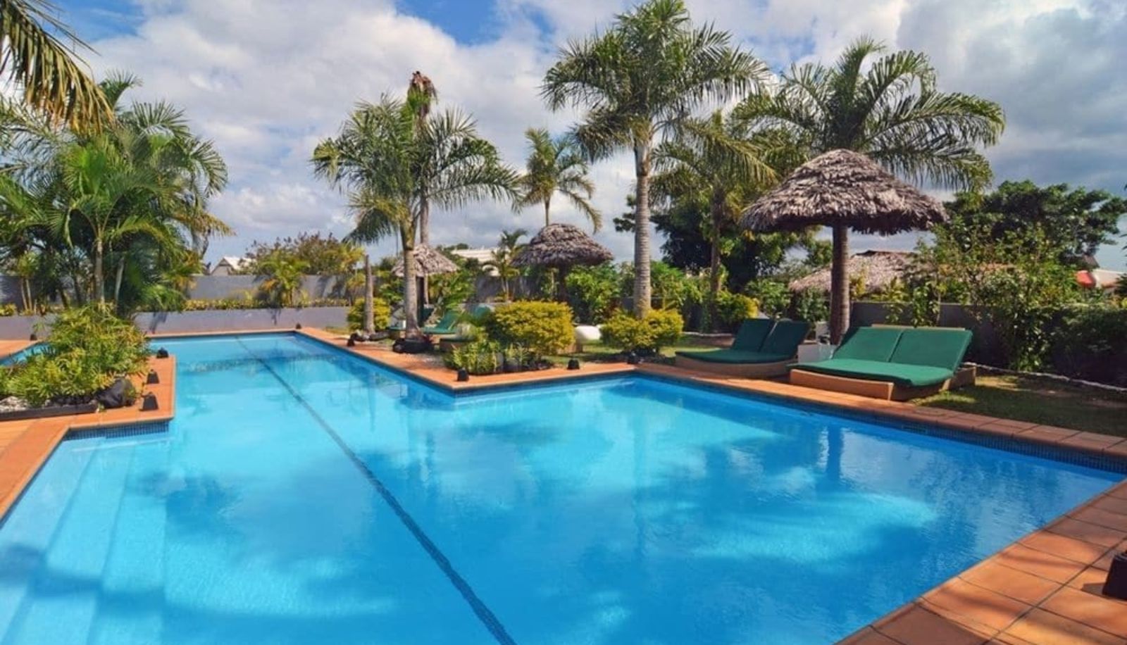 Pool - Coconut Palms Resort