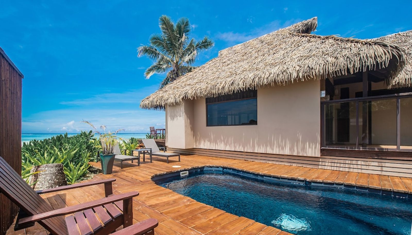 Basen - Sea Change Villas