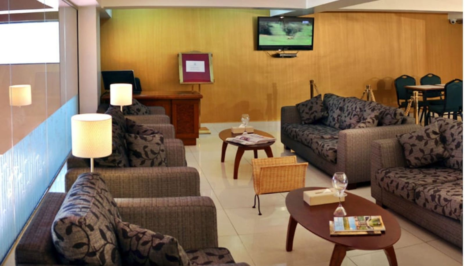 Lobby - Unique Towers Luxury Boutique Suites