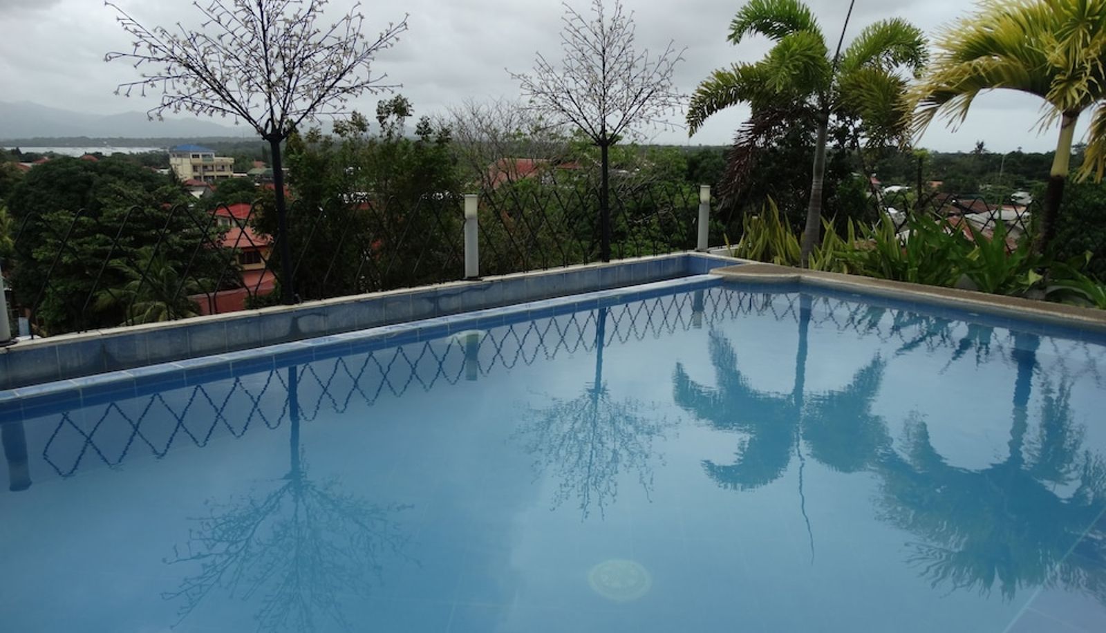 Pool - Grande Vista Hotel