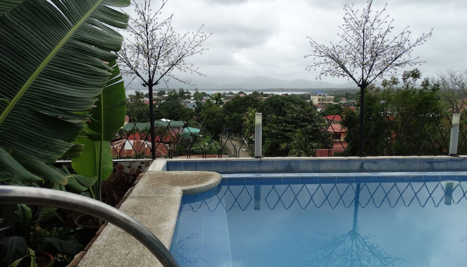 Pool - Grande Vista Hotel