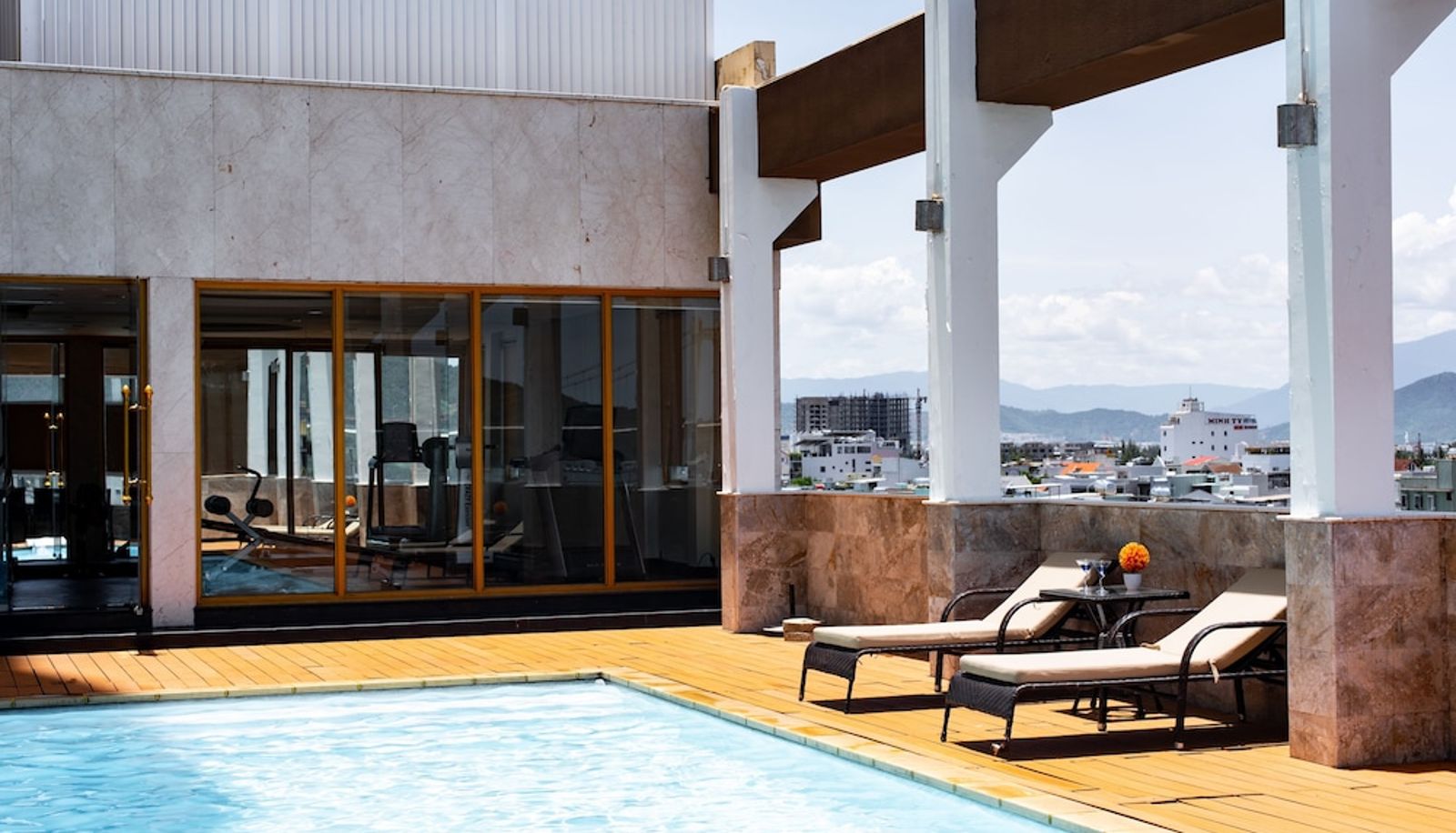 Piscine - Stay Hotel