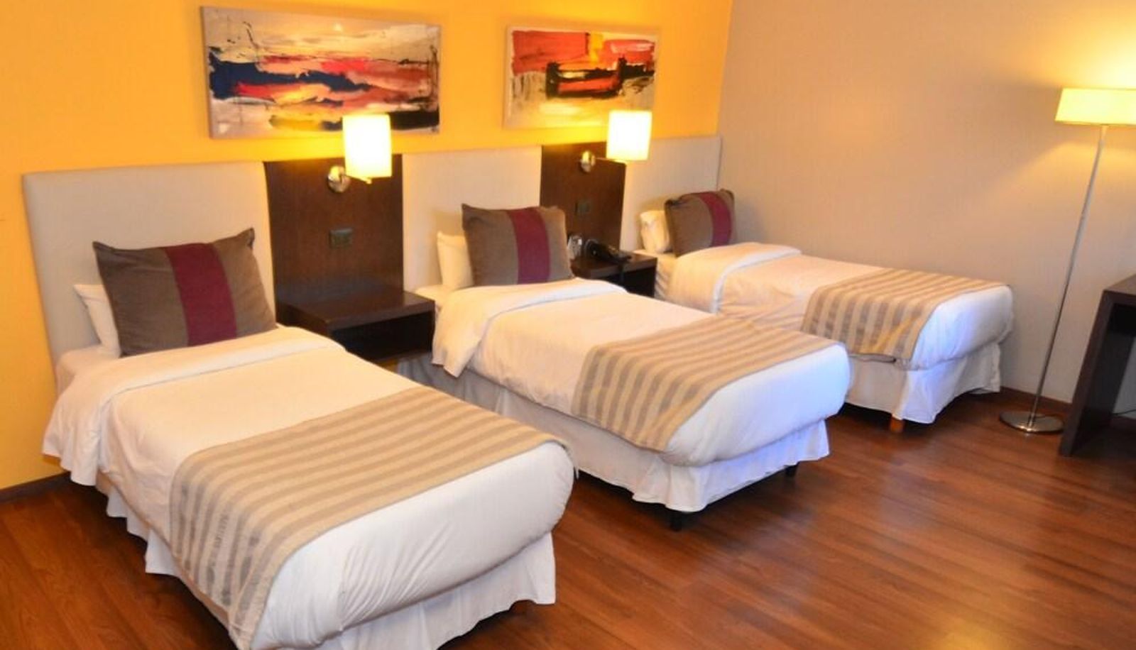Camera superior (doppia) - Hotel Bicentenario Suites & Spa