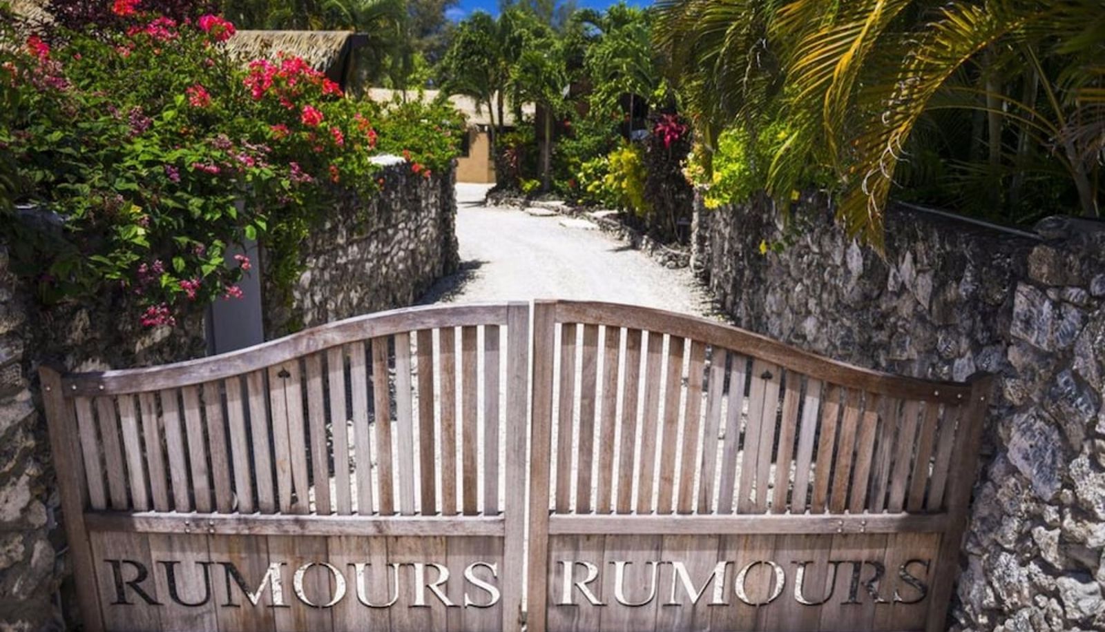 Lobby - Rumours Luxury Villas & Spa
