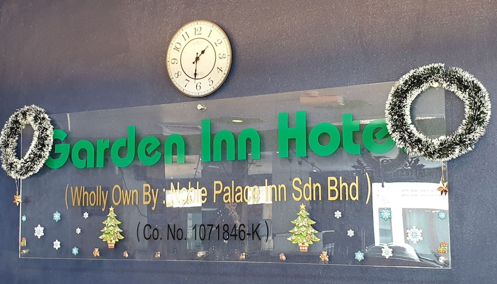 Réception - Garden Inn