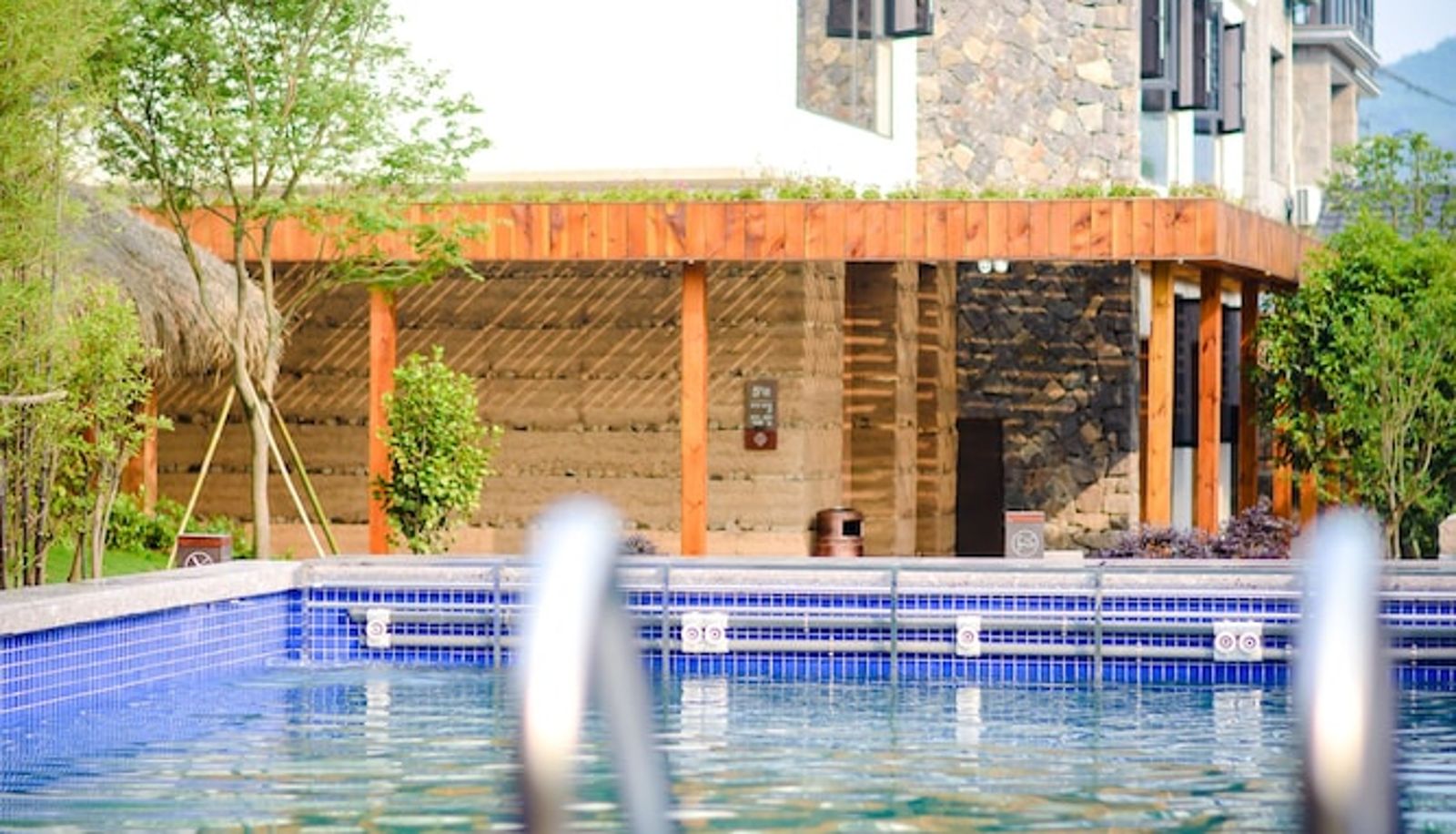 Zwembad - Moganshan Yinhuawu Resort
