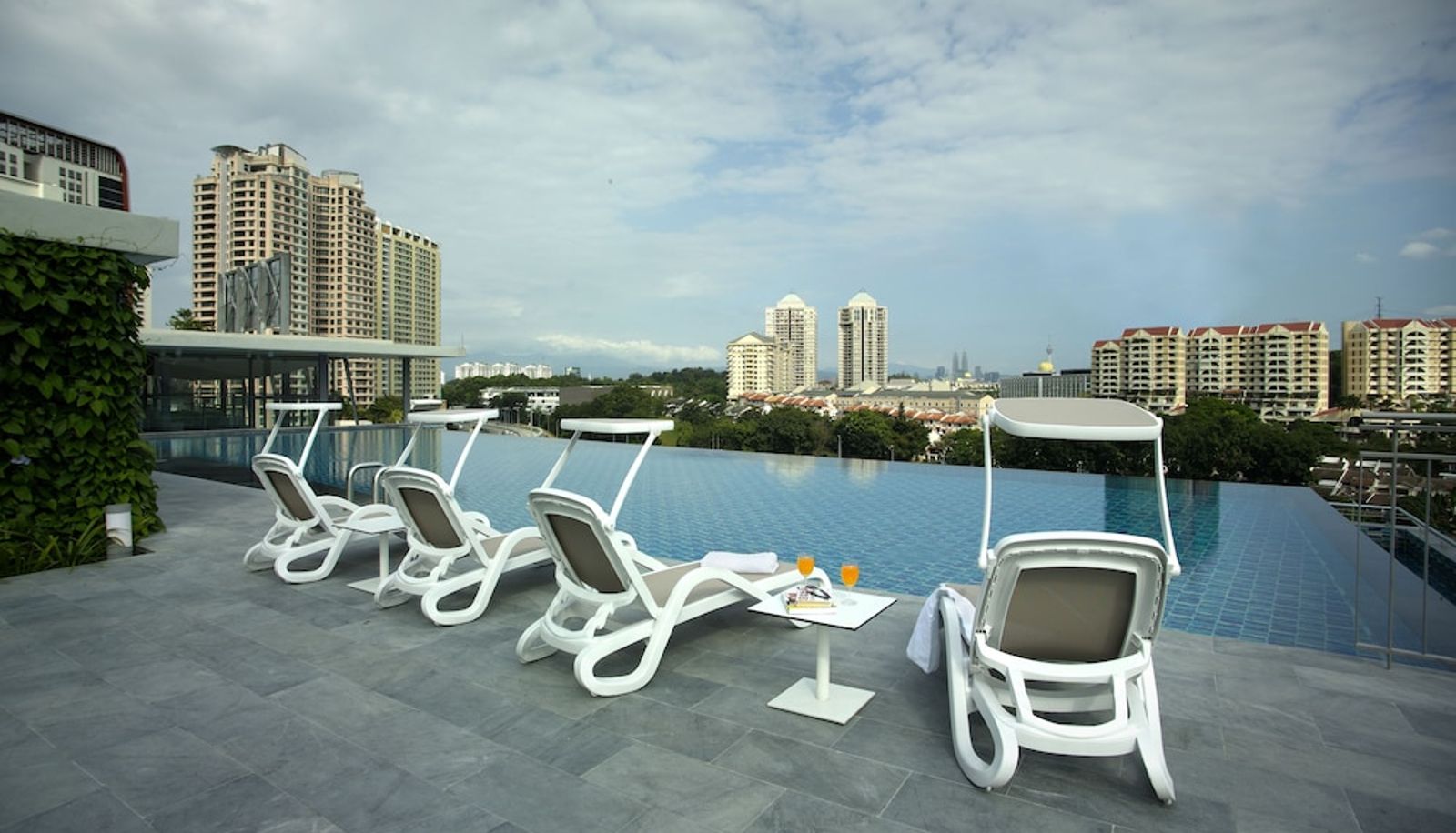 Info - The Signature Hotel & Serviced Suites Hartamas Kuala Lumpur