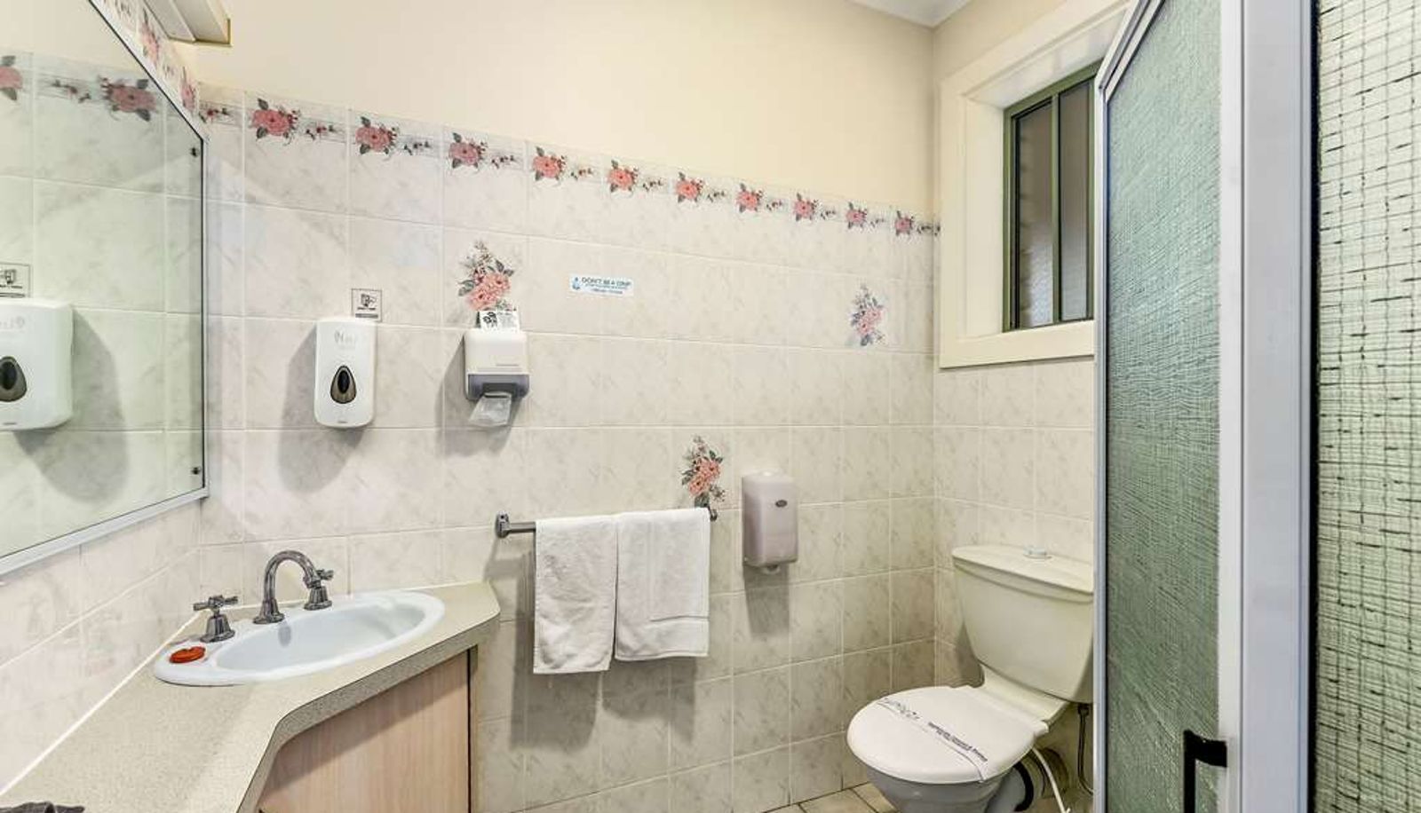Zimmer - Comfort Inn The Lakes