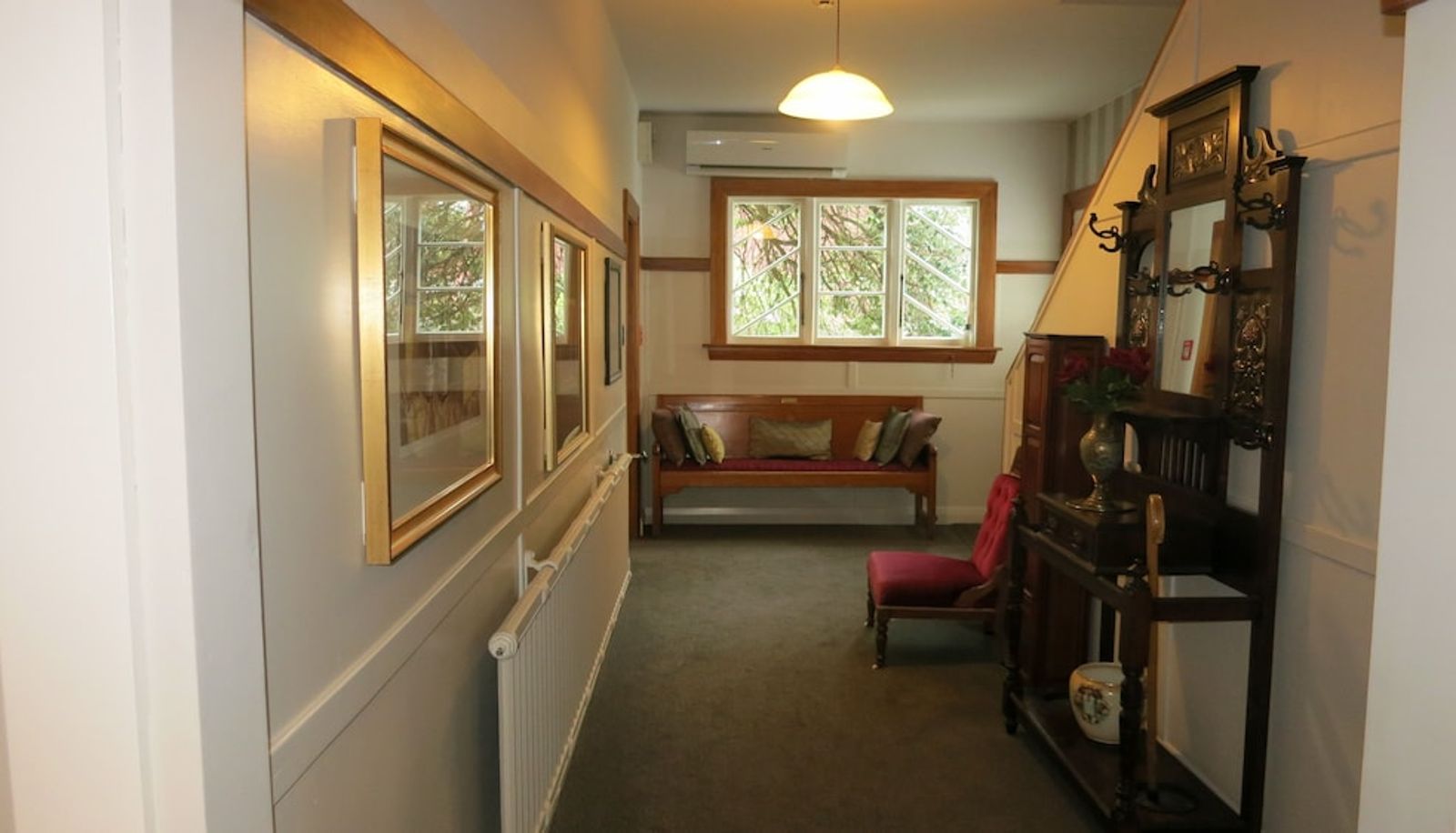 Lobby - Cheltenham House