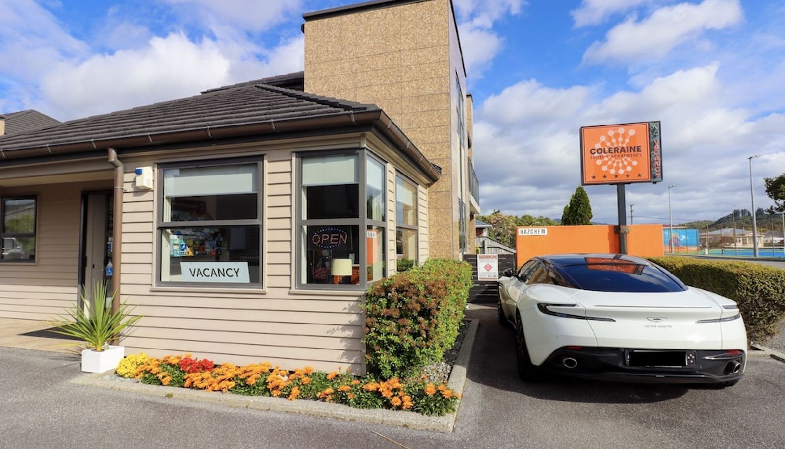 Info - Coleraine Suites & Apartments