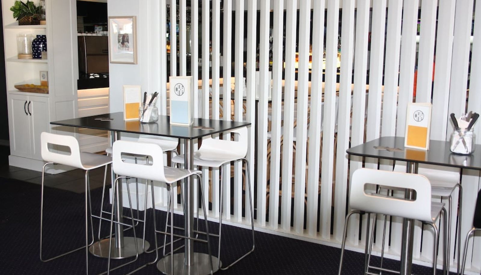 Bar - Crossroads Hotel Liverpool