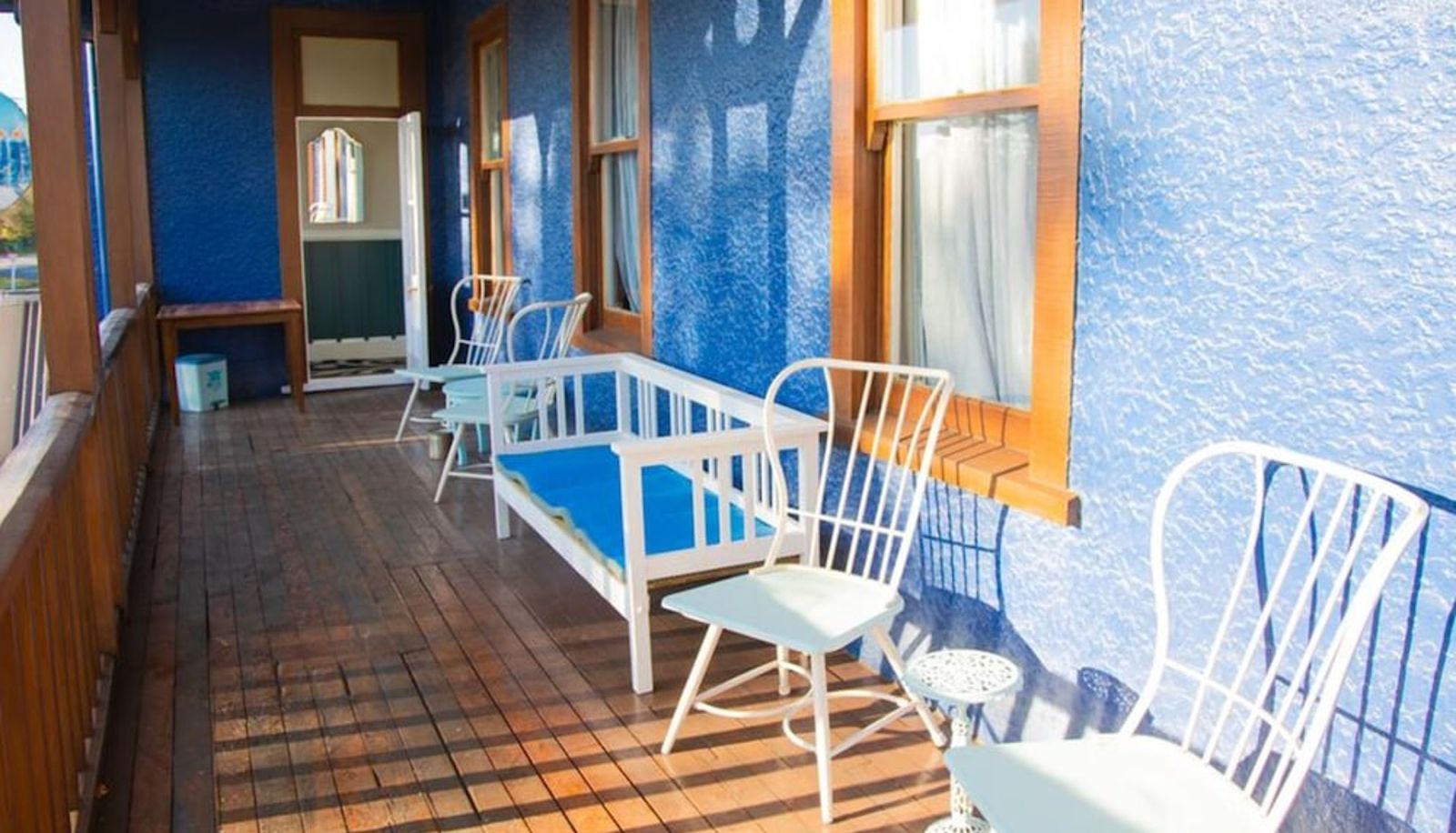 Terrace - The Blue Pub