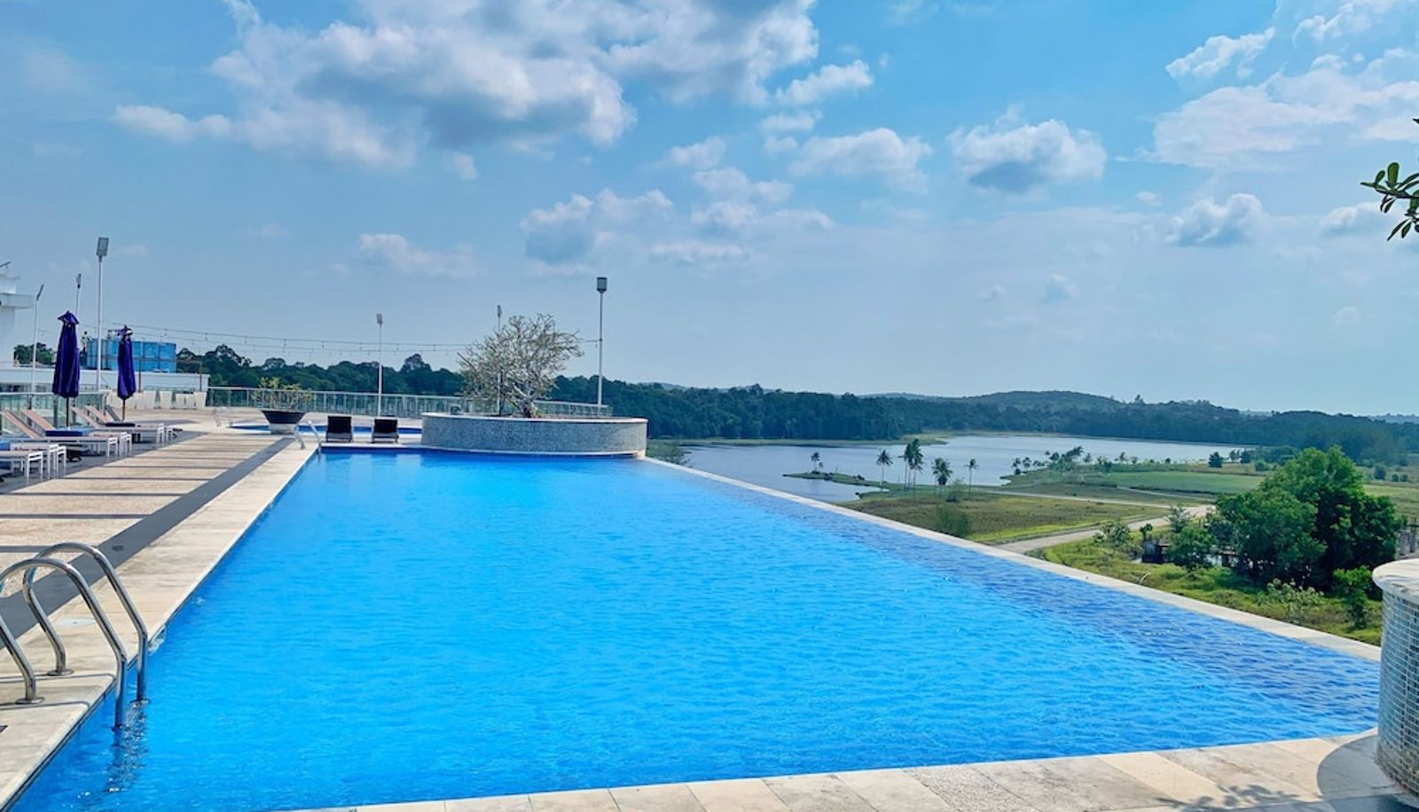 Piscina - Grand Lagoi Hotel Bintan