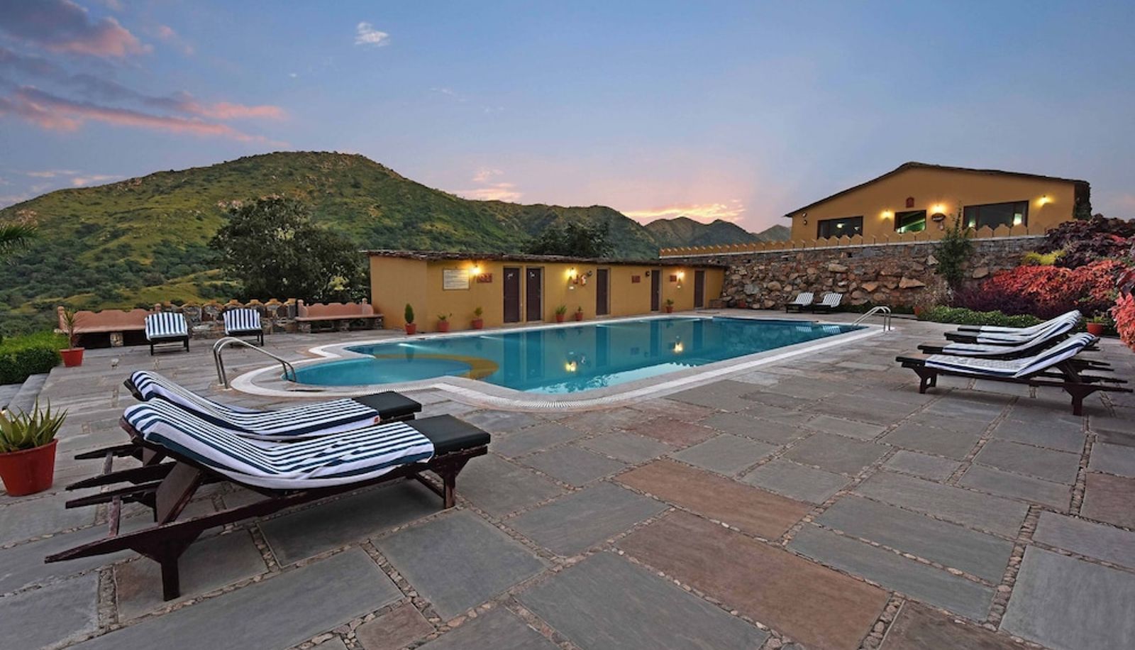 Pool - Kumbhalgarh Safari Camp