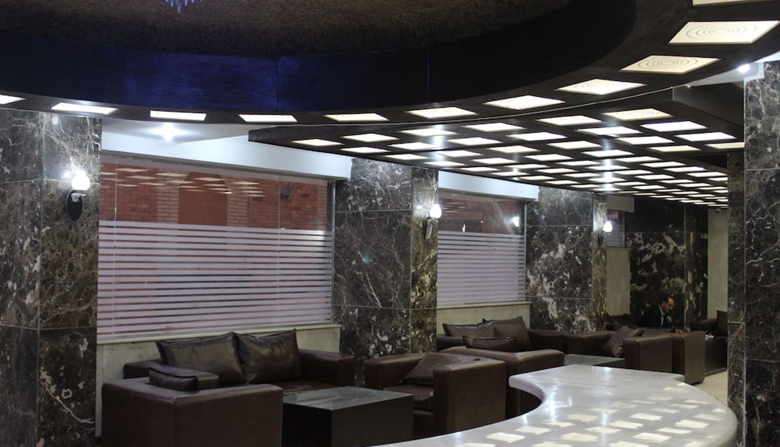 Sala - Heliopolis Rock Residence