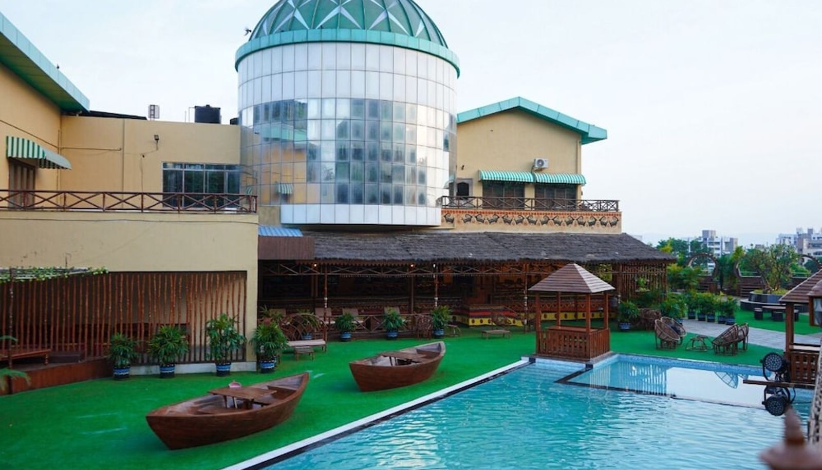 Pool - Pune The Emerald Resort