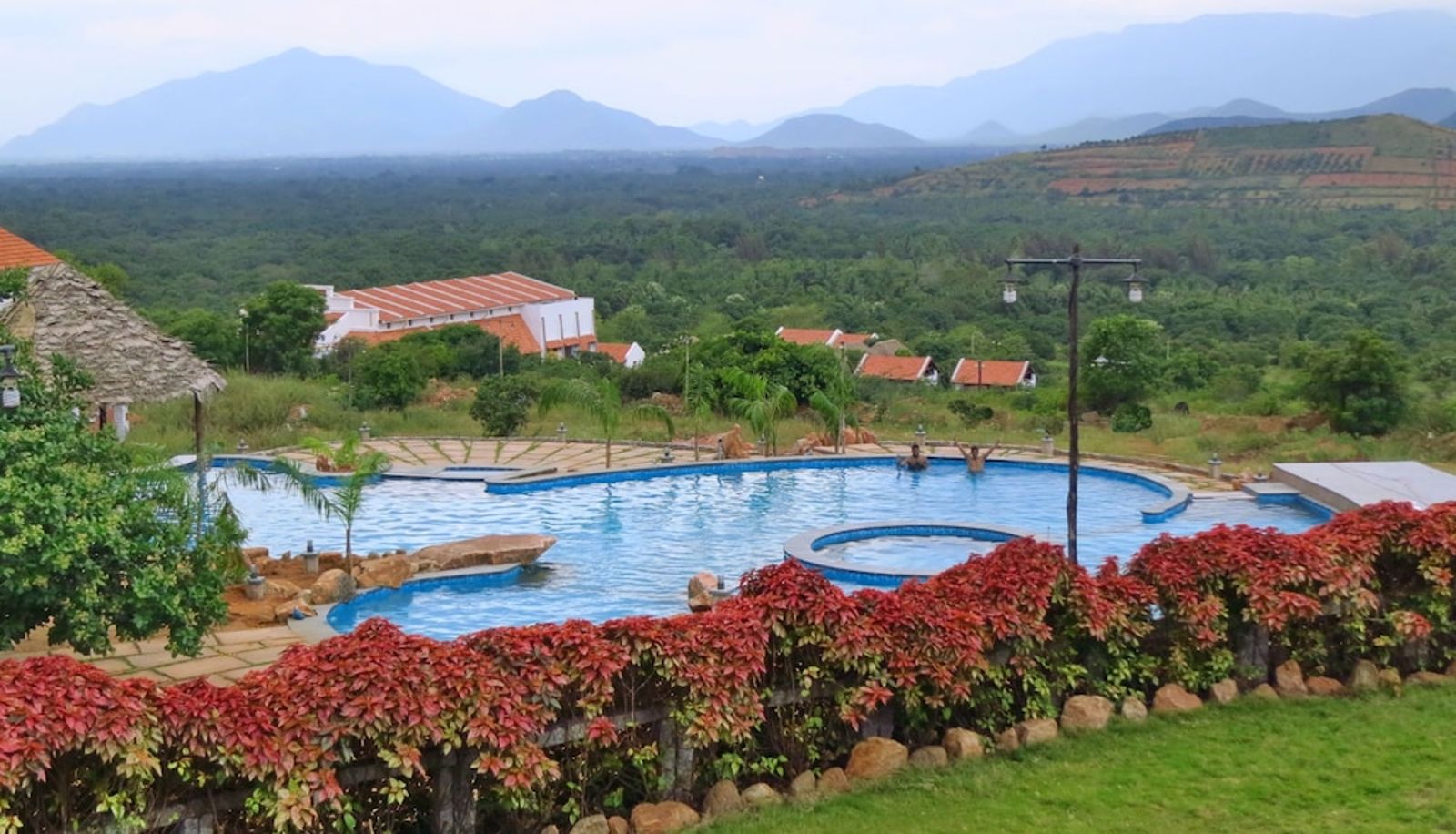 Pool - Kadambavanam Ethnic Village Resort