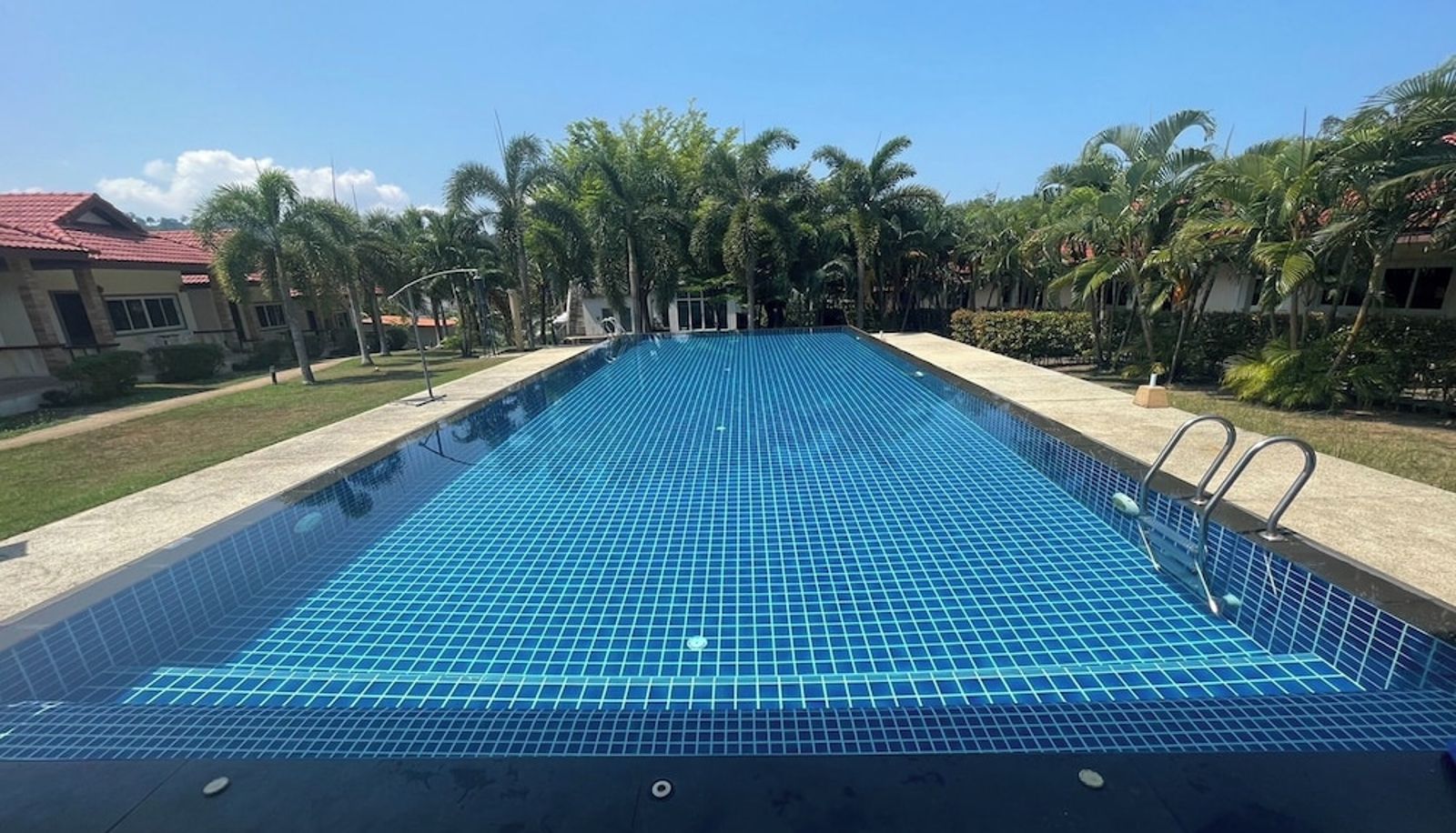 Pool - Phuket Airport Villa