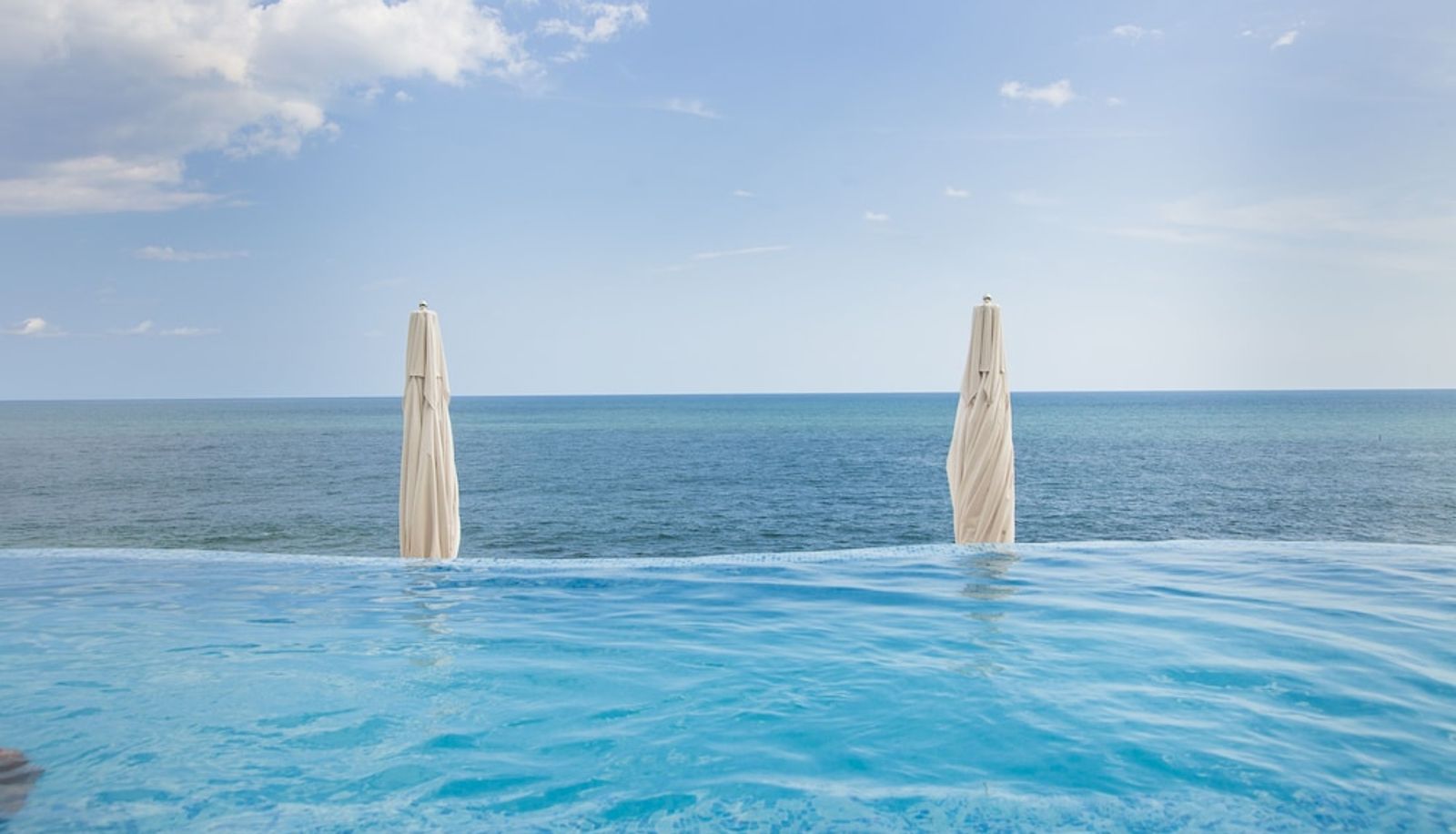 Pool - Hotel Los Farallones