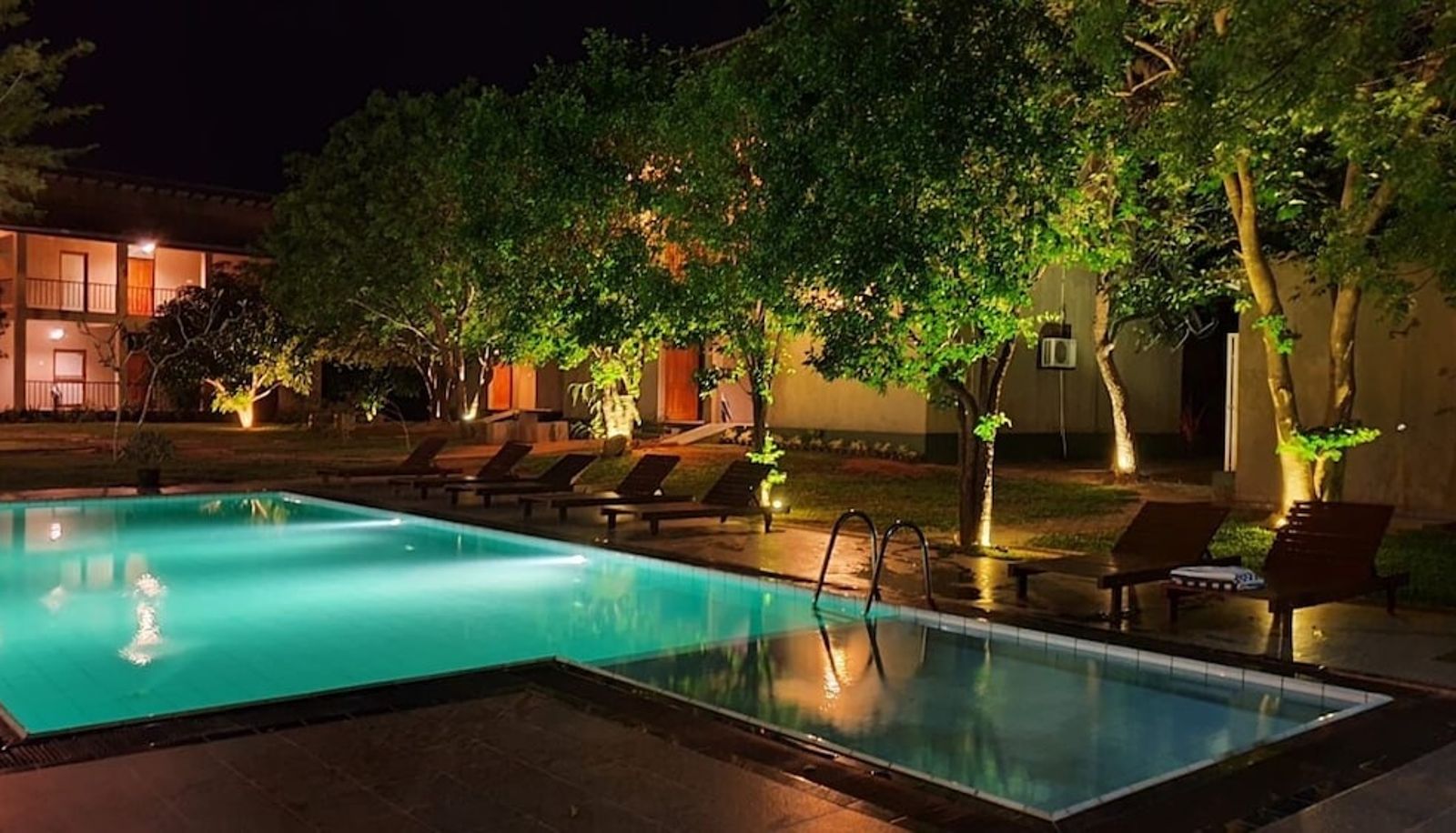 Piscina - Magampura Eco Village Resort