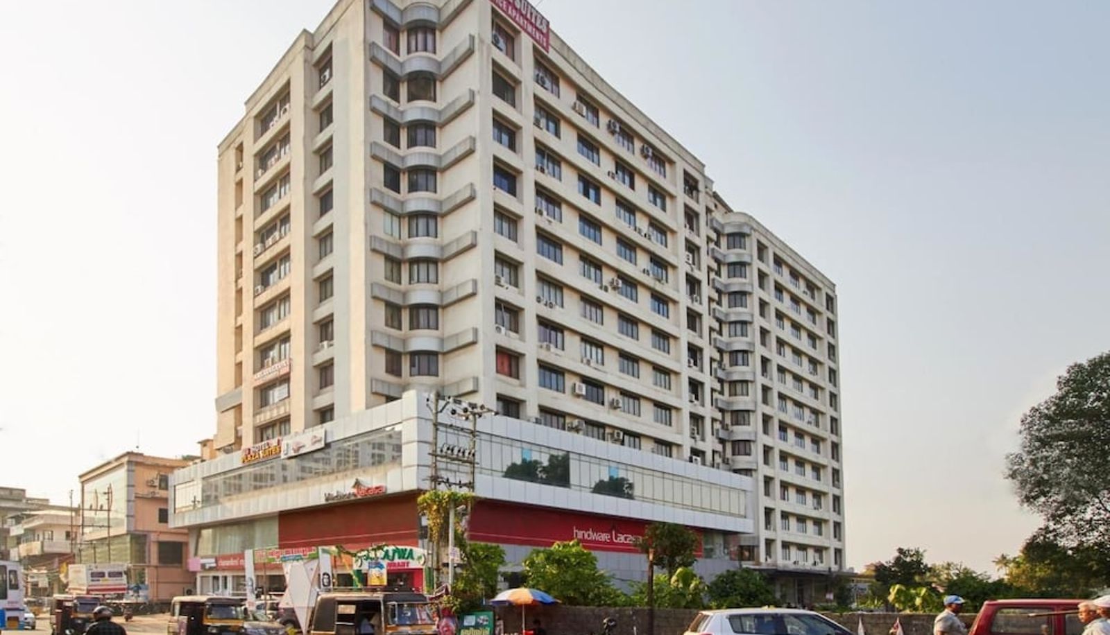 Info - Plaza Suites