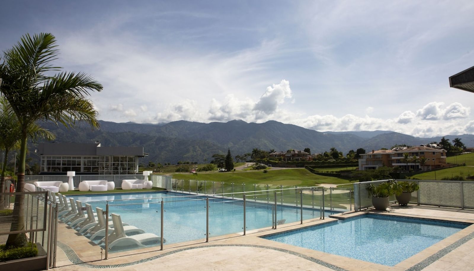 Pool - Punta Diamante Premium Hotel