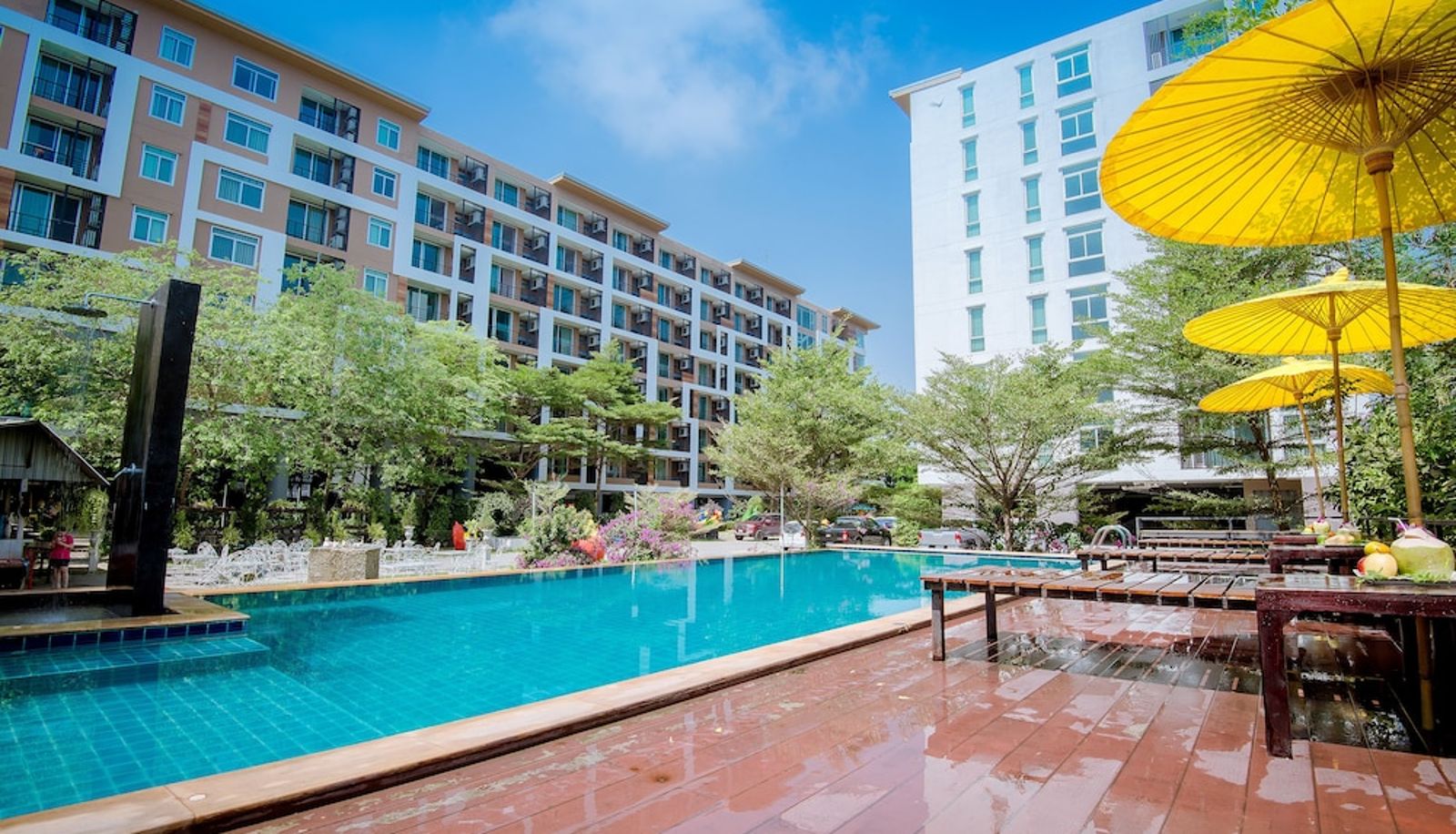 Pool - NY City Resort and Spa