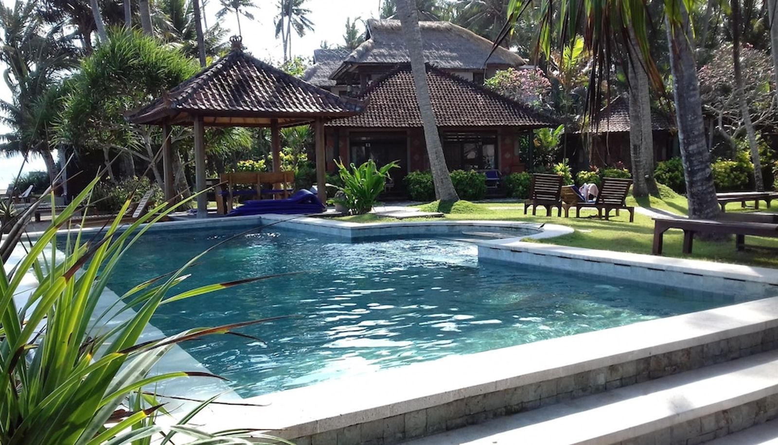 Piscine - Amarta Beach Cottages