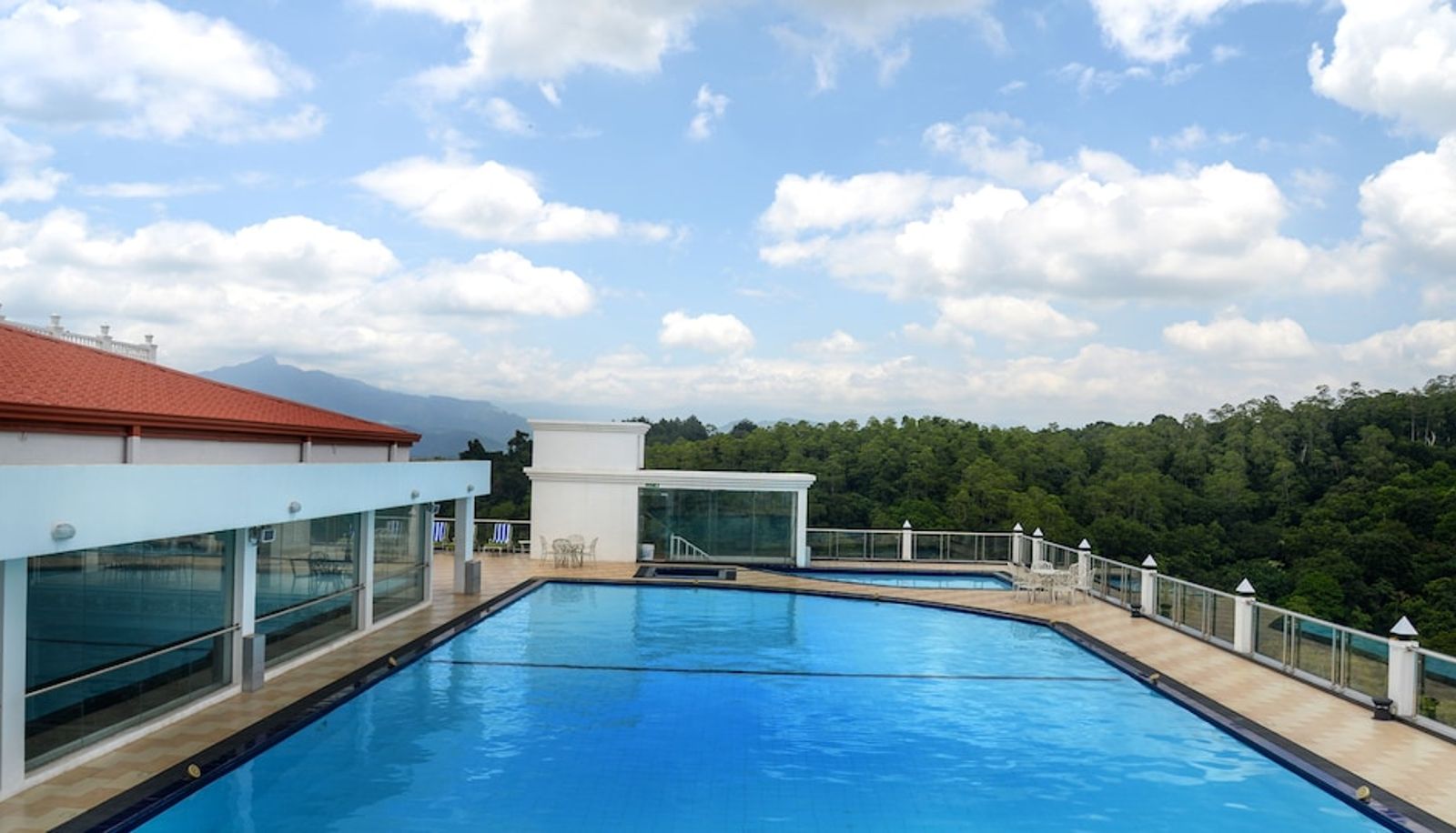 Pool - The Grand Kandyan