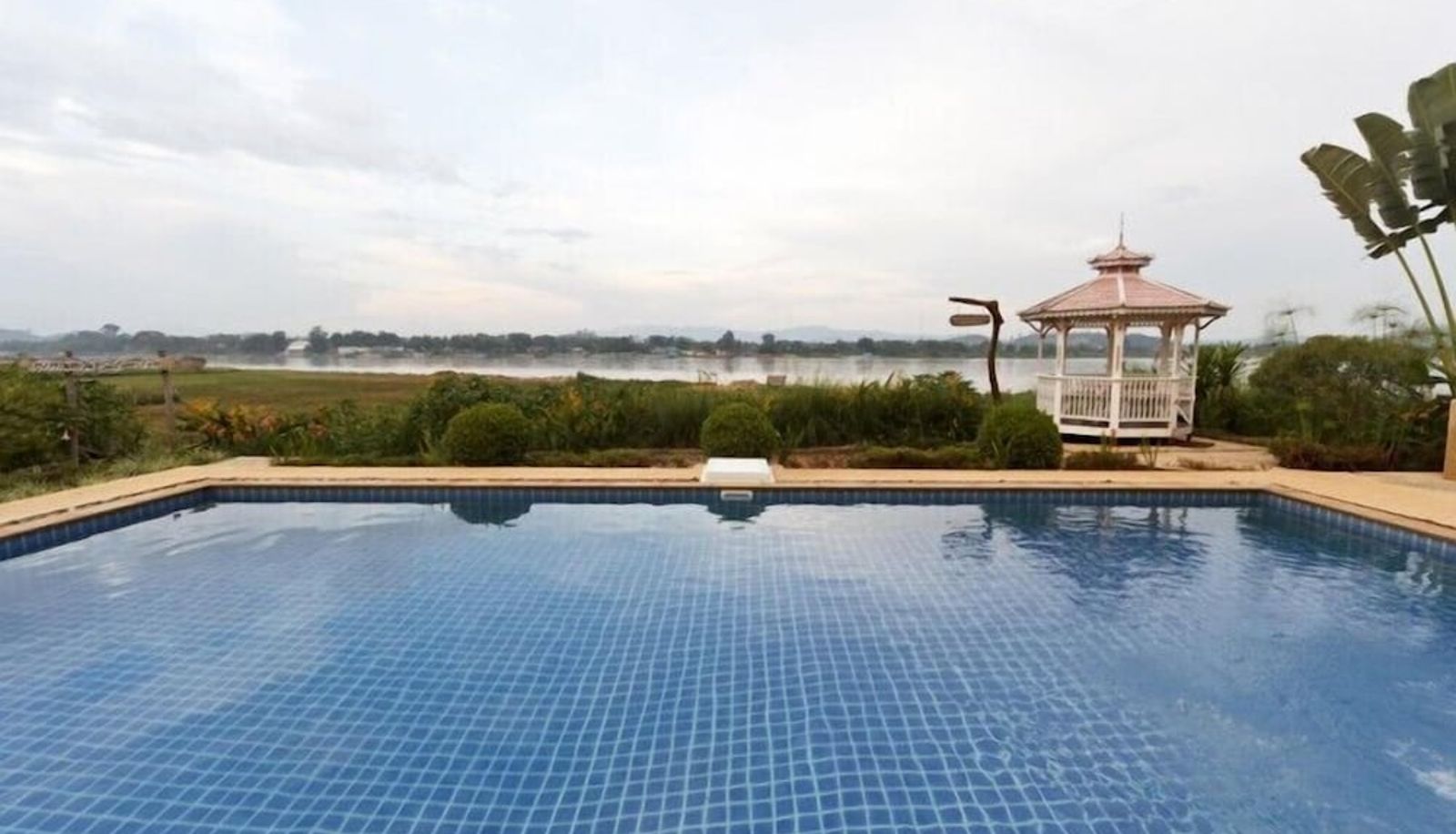 Pool - Gin's Maekhong View Resort & Spa