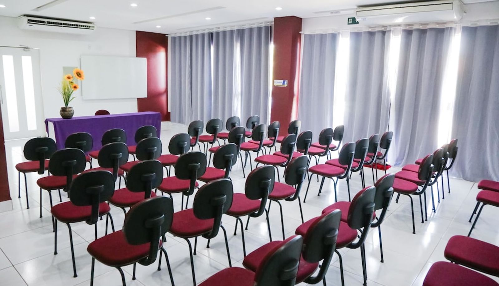 Sala riunioni - Hotel Açay